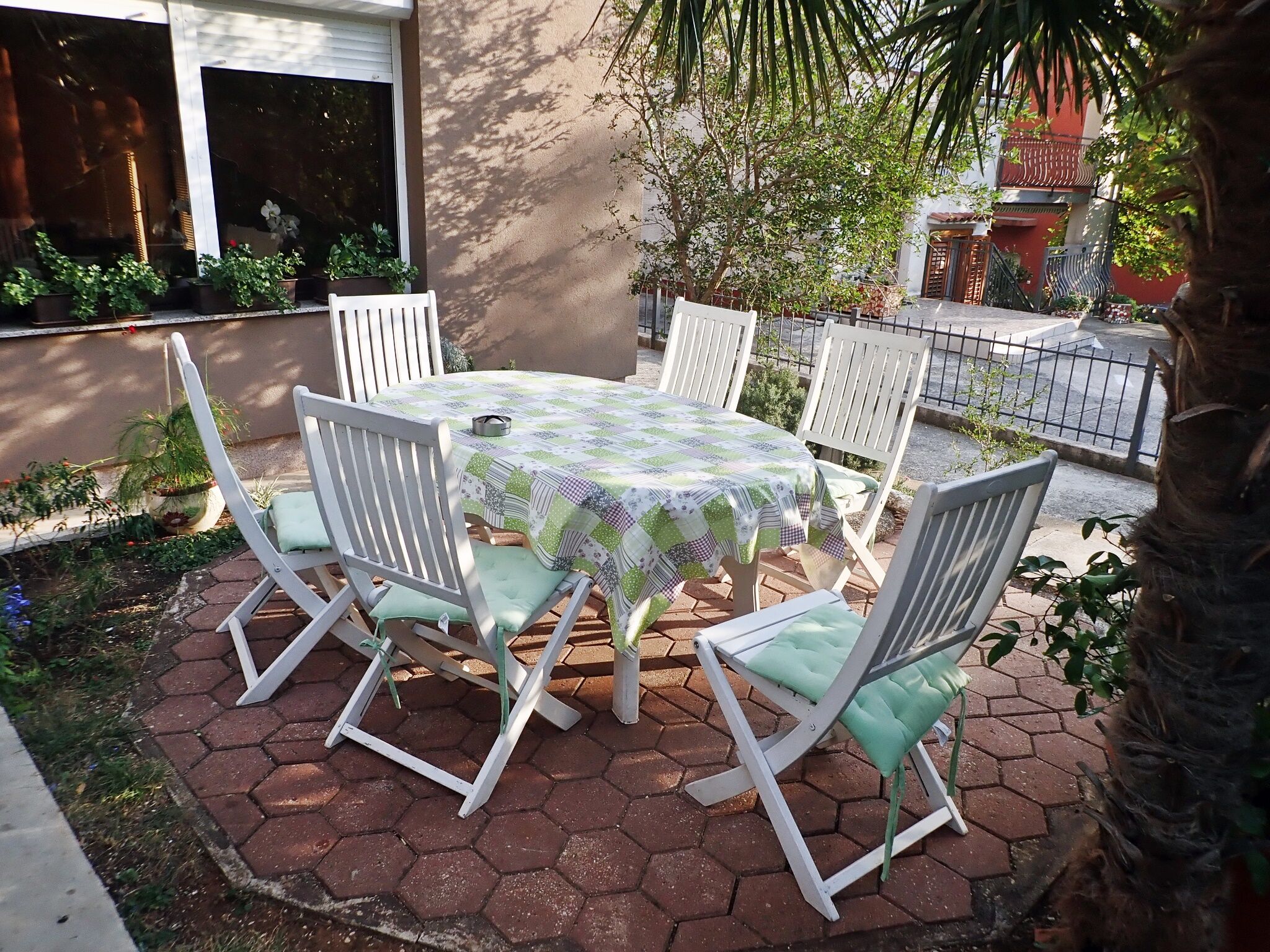Apartments LUKA-close to the beach 58496-A1