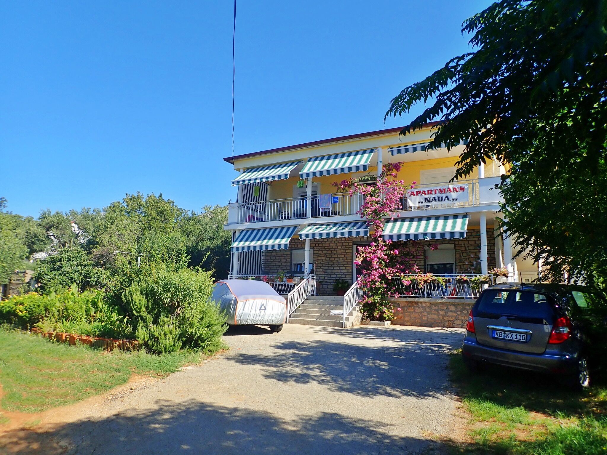 Apartments Nada A6