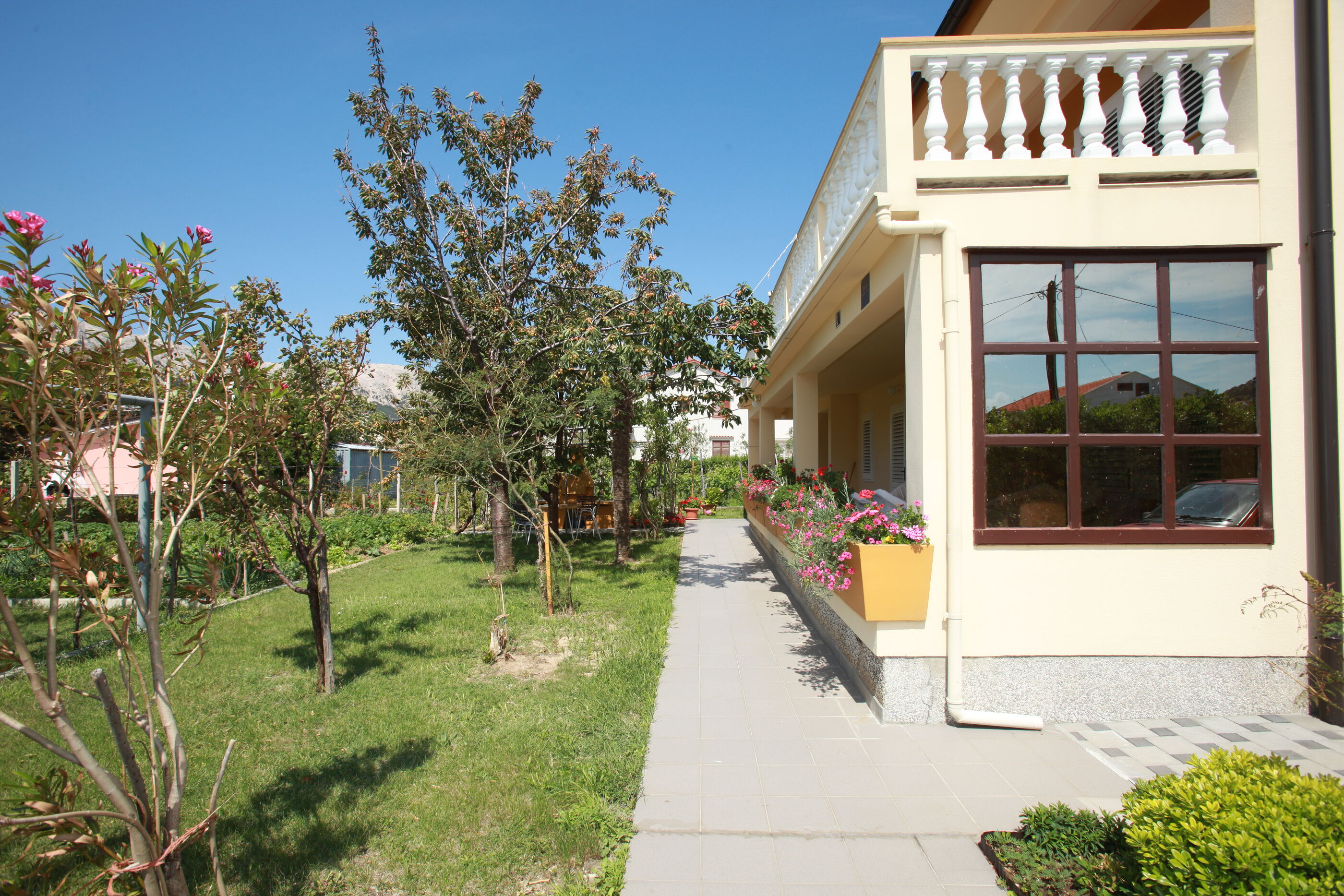 Apartments and Room Jagoda 79538-A1