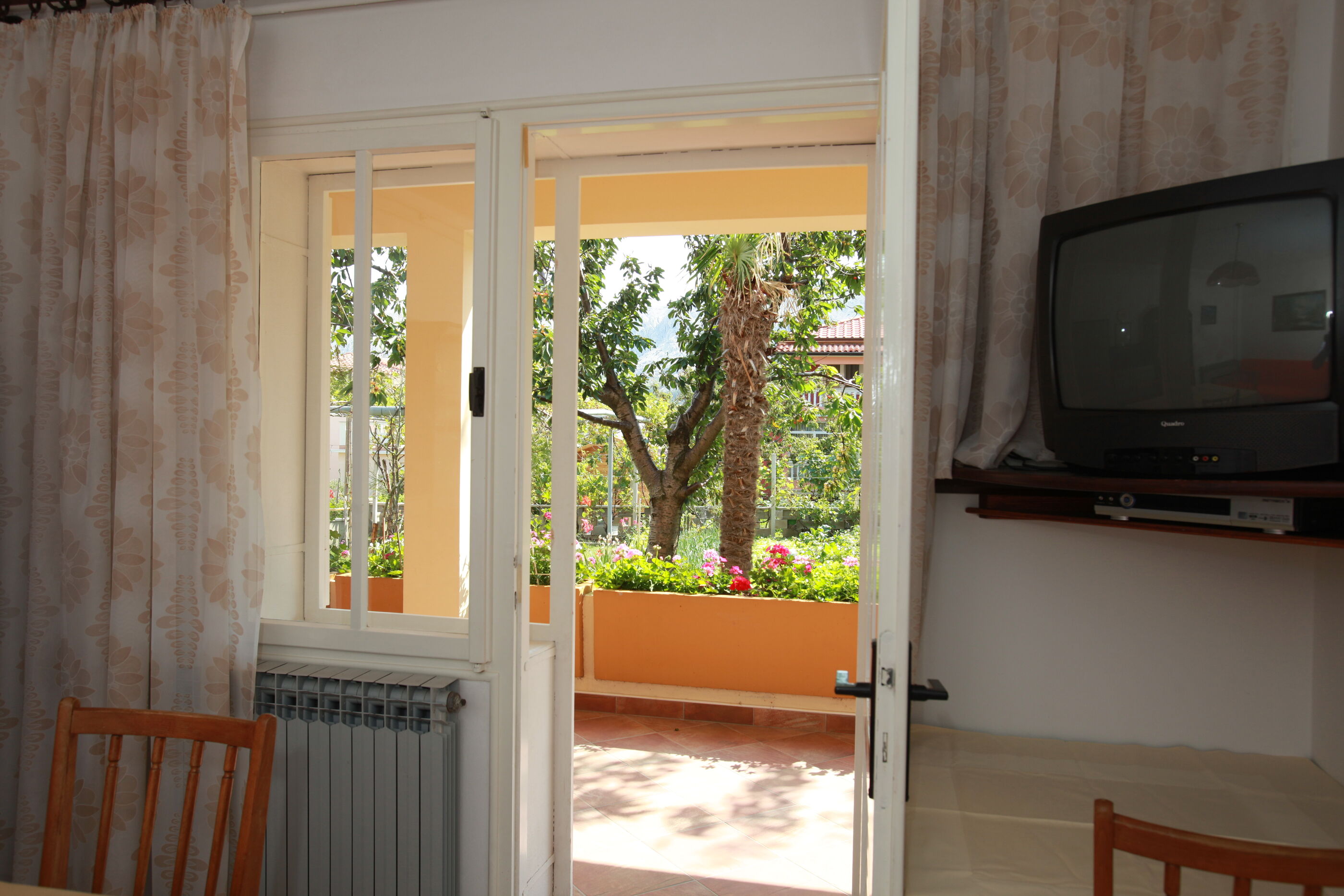 Apartments and Room Jagoda 79538-A1