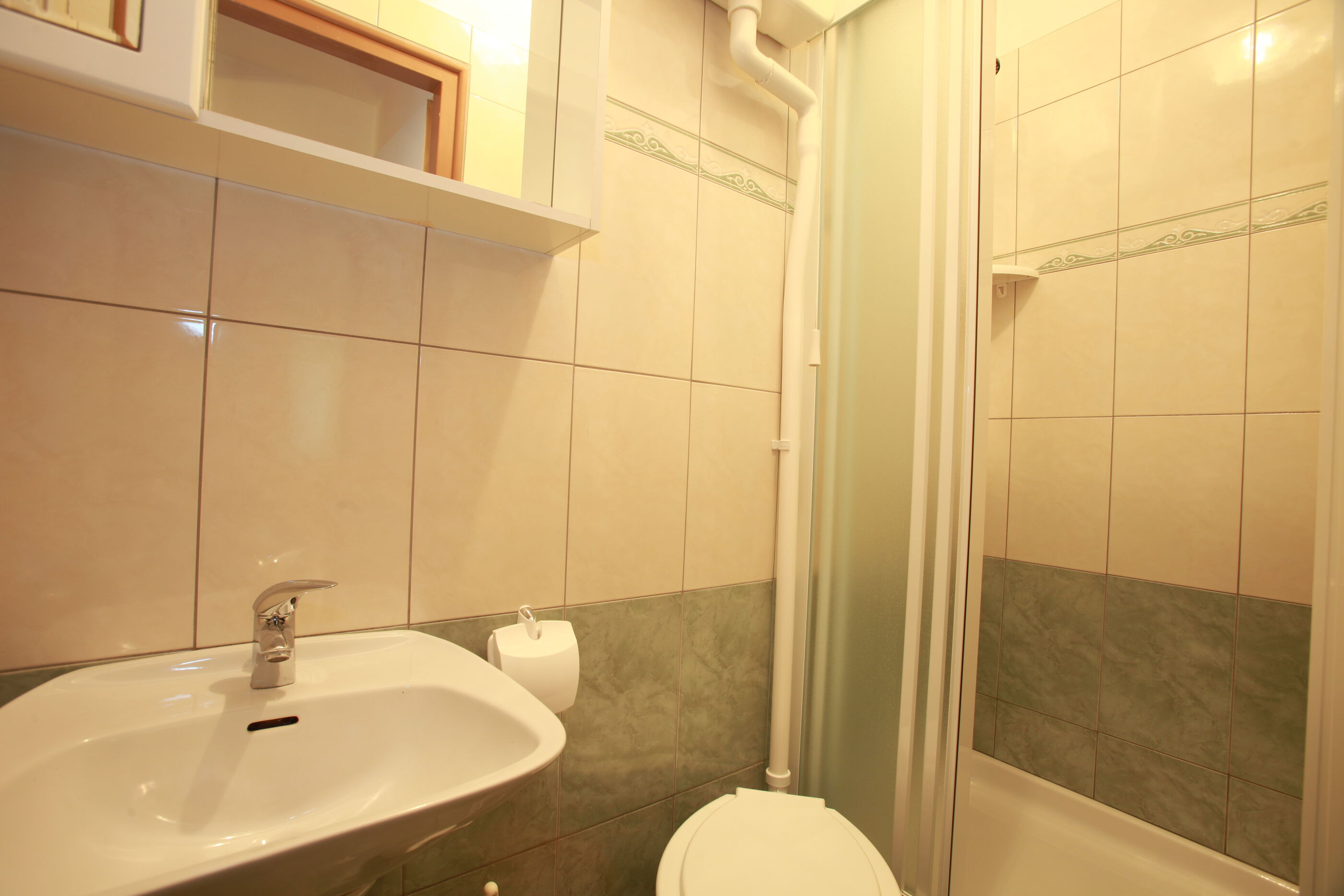 Apartments and Room Jagoda 79538-A1