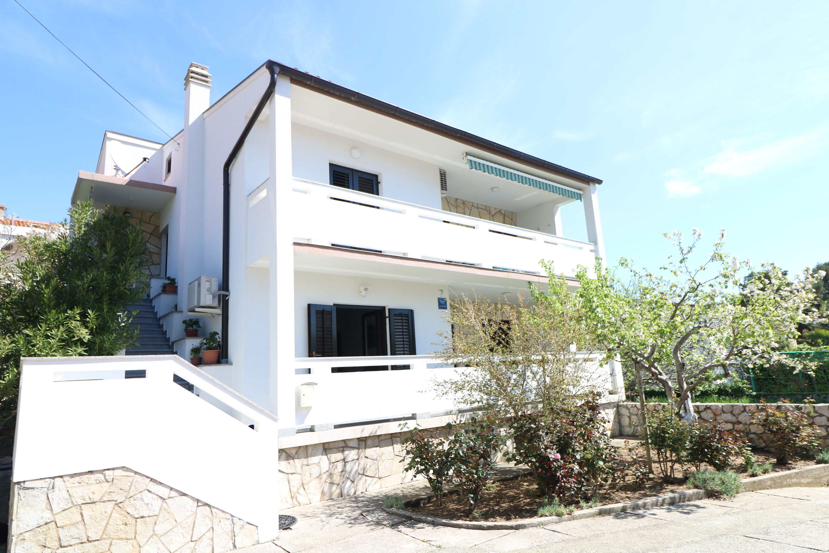 Apartment and Room Stanka 79539-S1