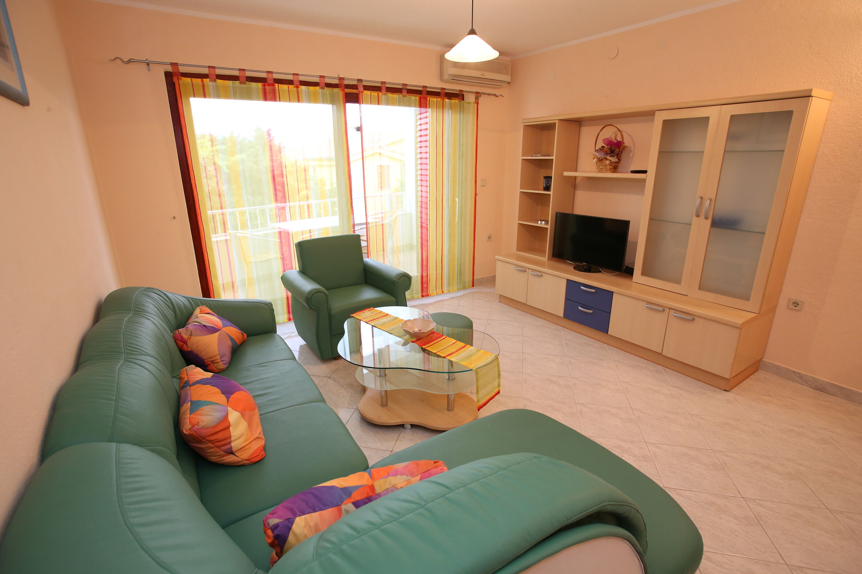 Apartment Mirna 79592-A1