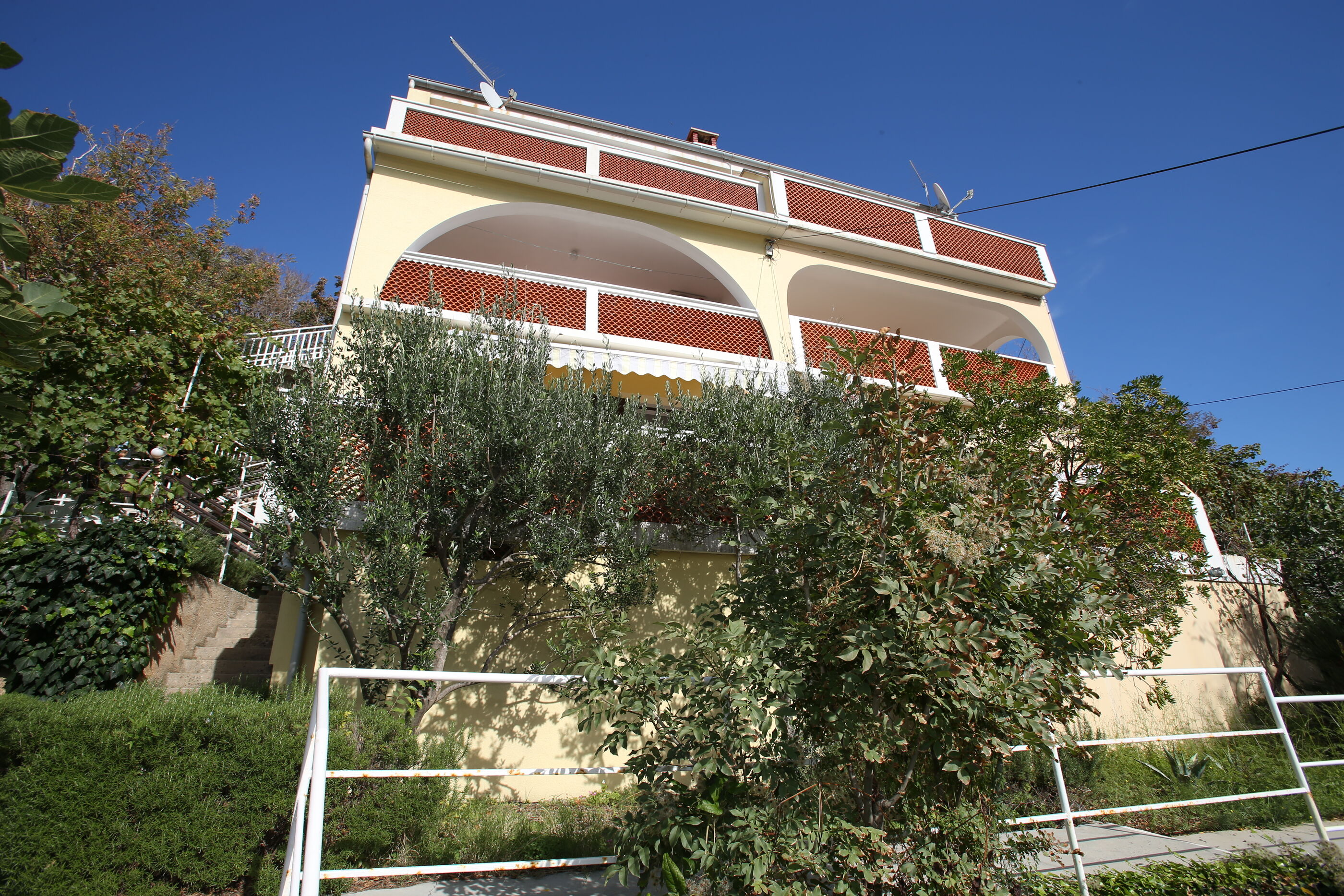 Apartments Nasic 79597-A1