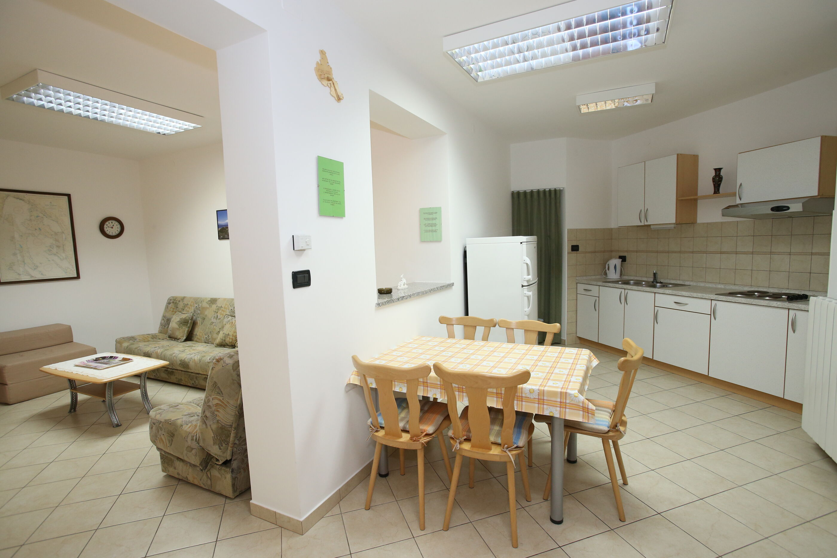 Apartments Ivanka 79621-A1