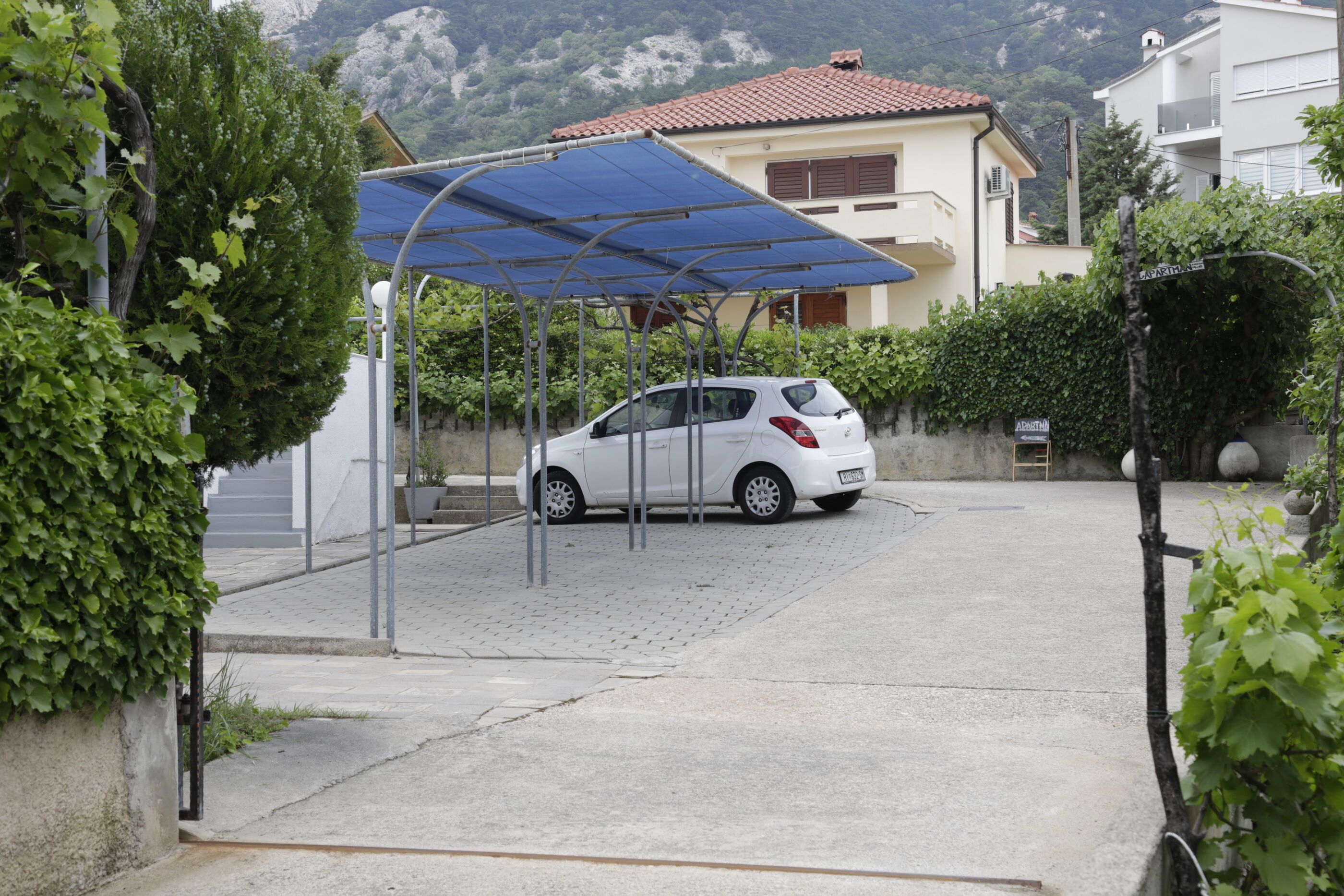 Apartments Sucur 79624-A3