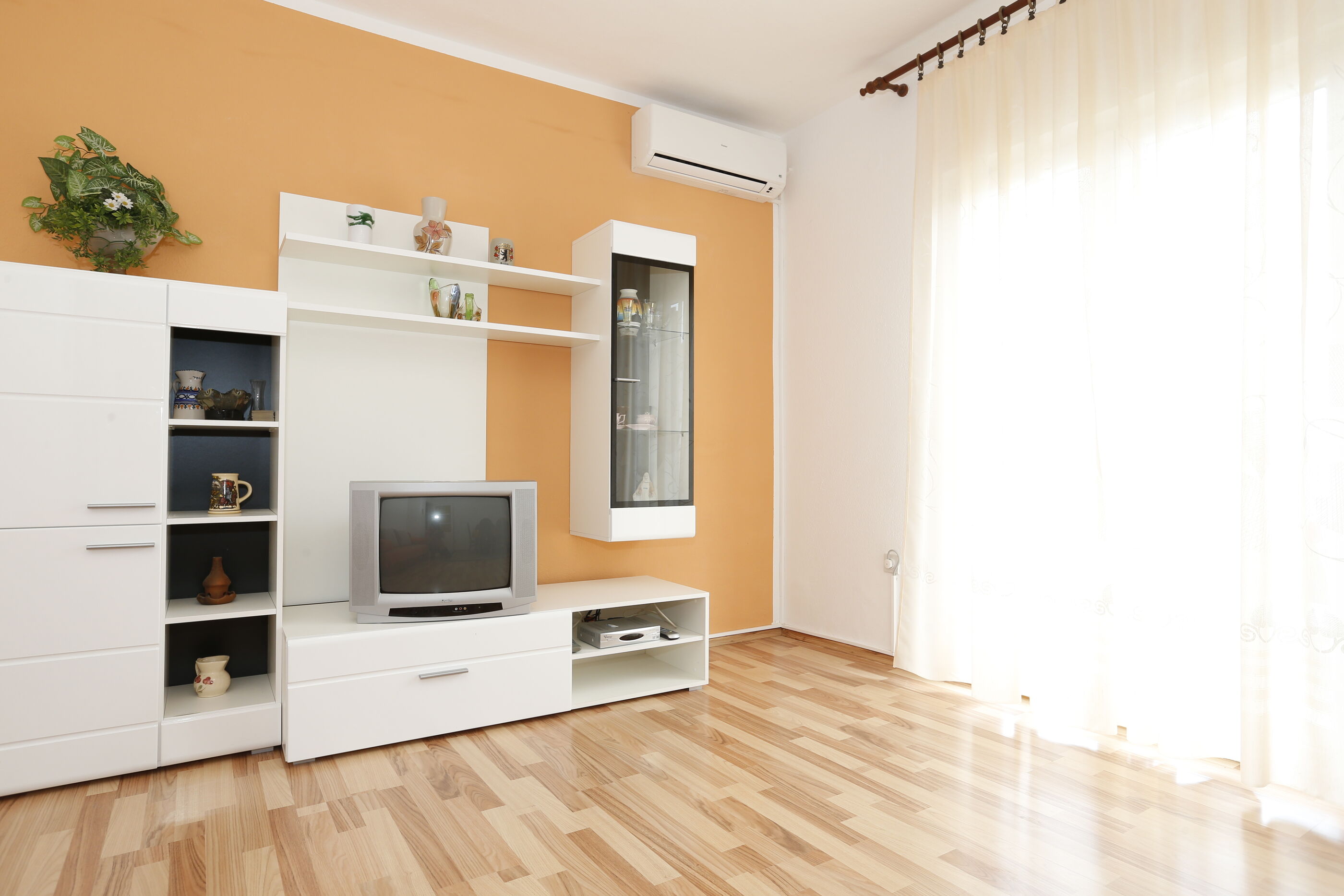 Apartments Sucur 79624-A1