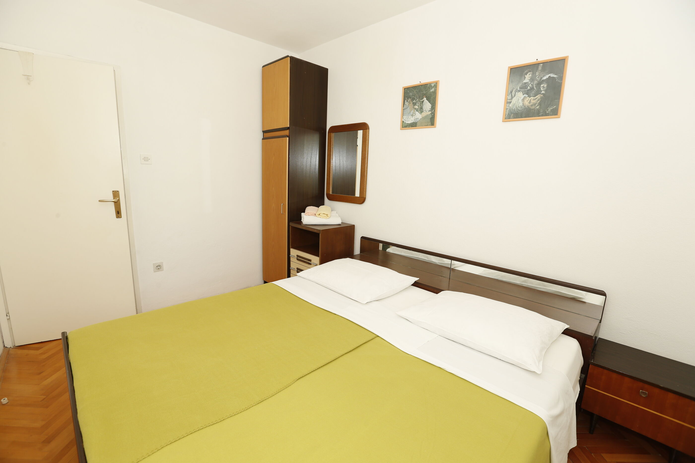 Apartments Sucur 79624-A1