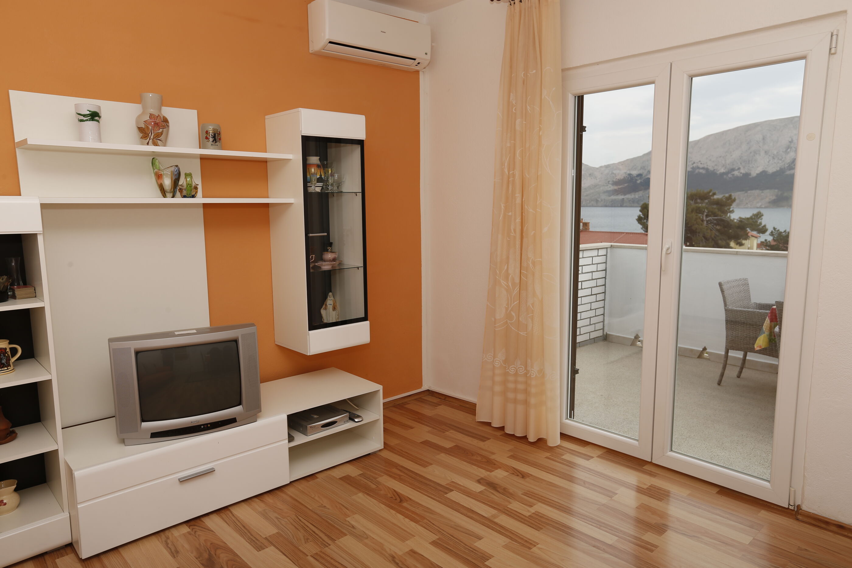 Apartments Sucur 79624-A1