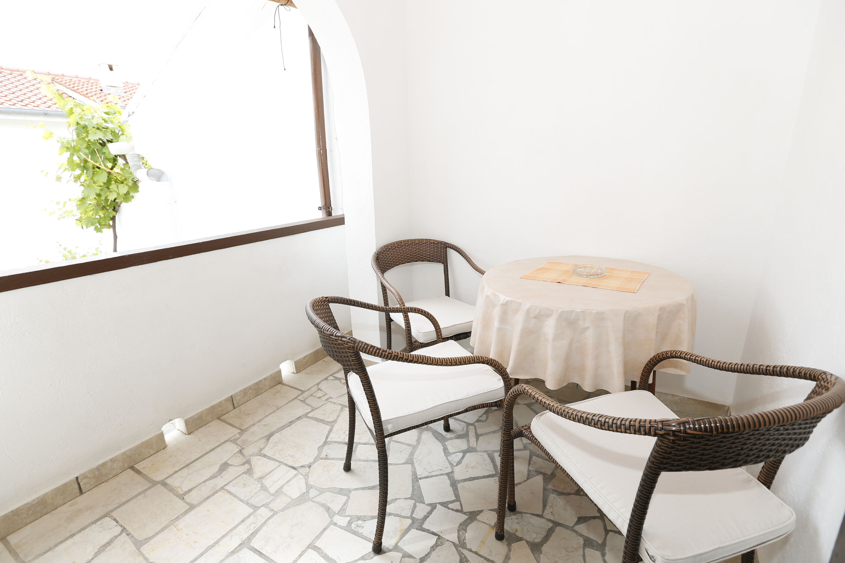 Apartments Sucur 79624-A2