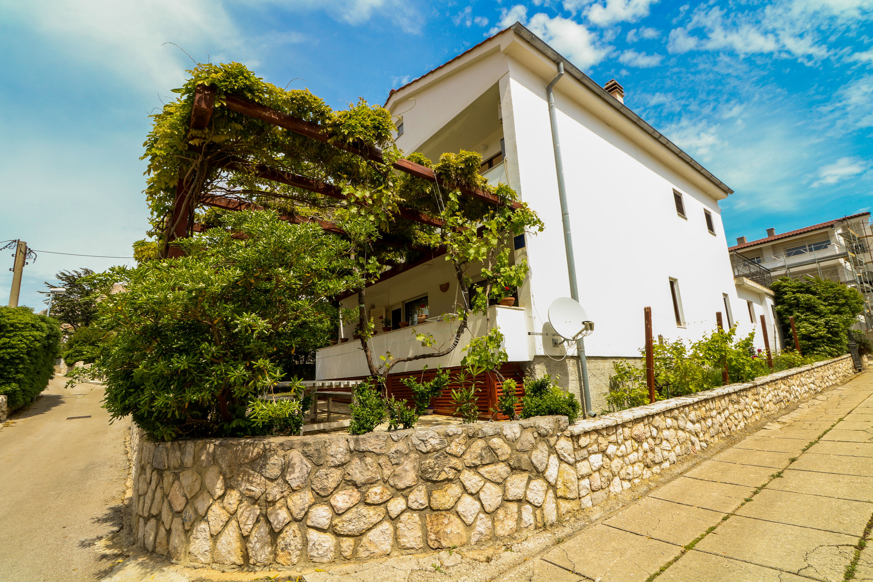 Apartments Edo 79625-A1