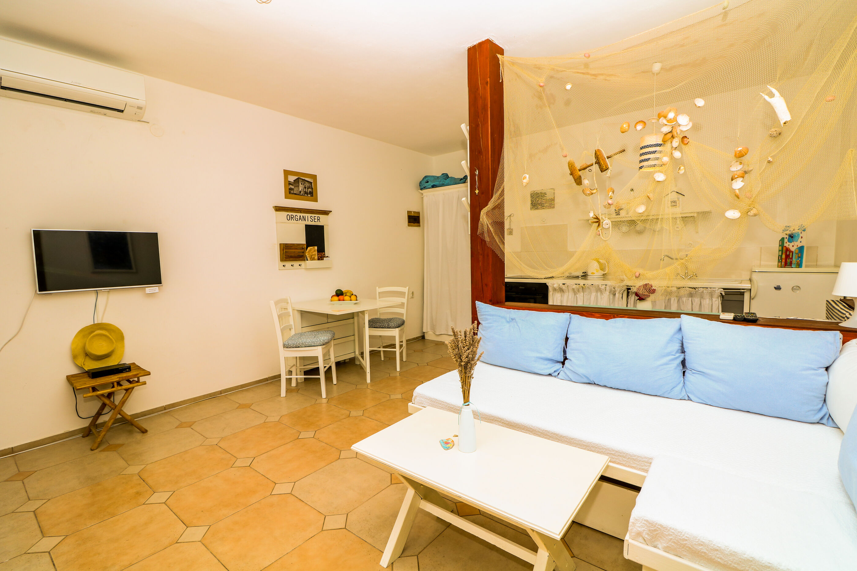 Apartments Edo 79625-A1