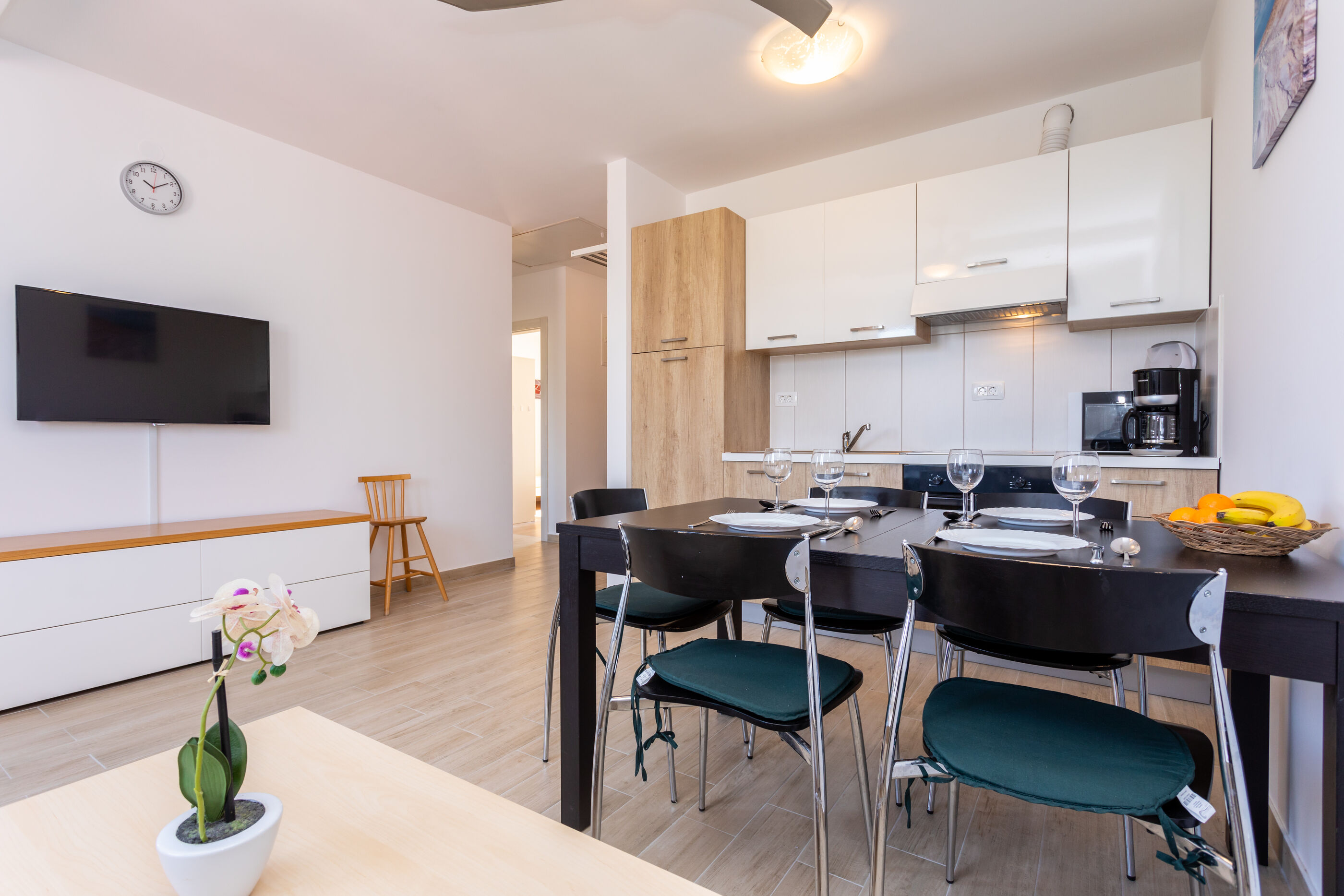 Apartments Vugrinec 79626-A1