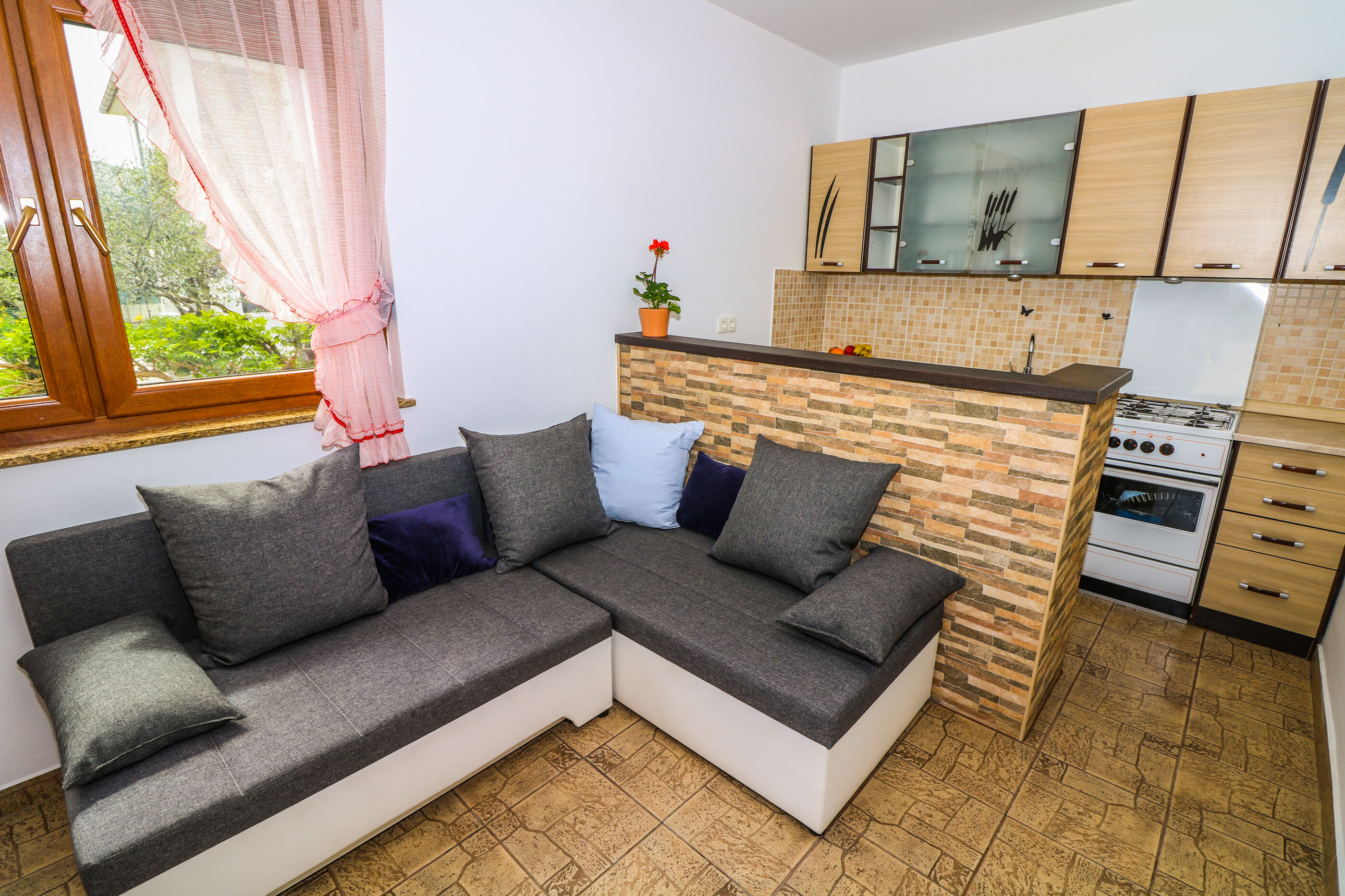 Apartments Magla 79627-A1