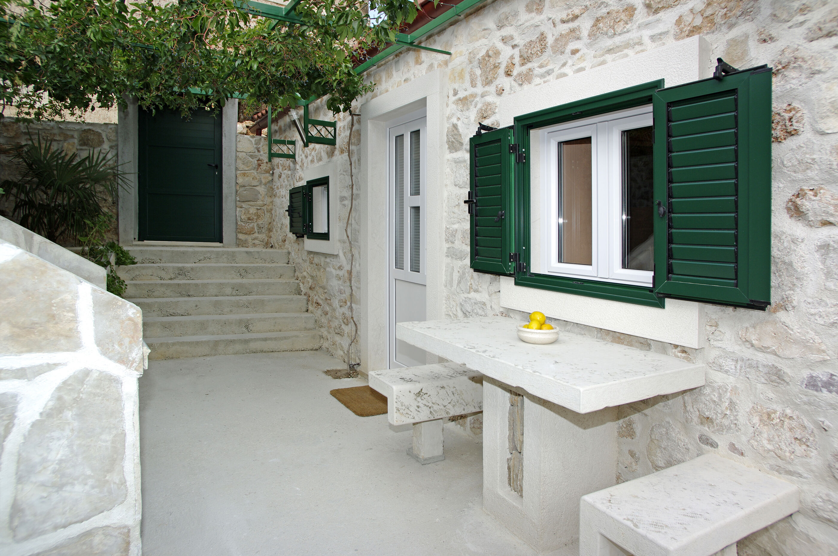 House Dinko 79661-K2