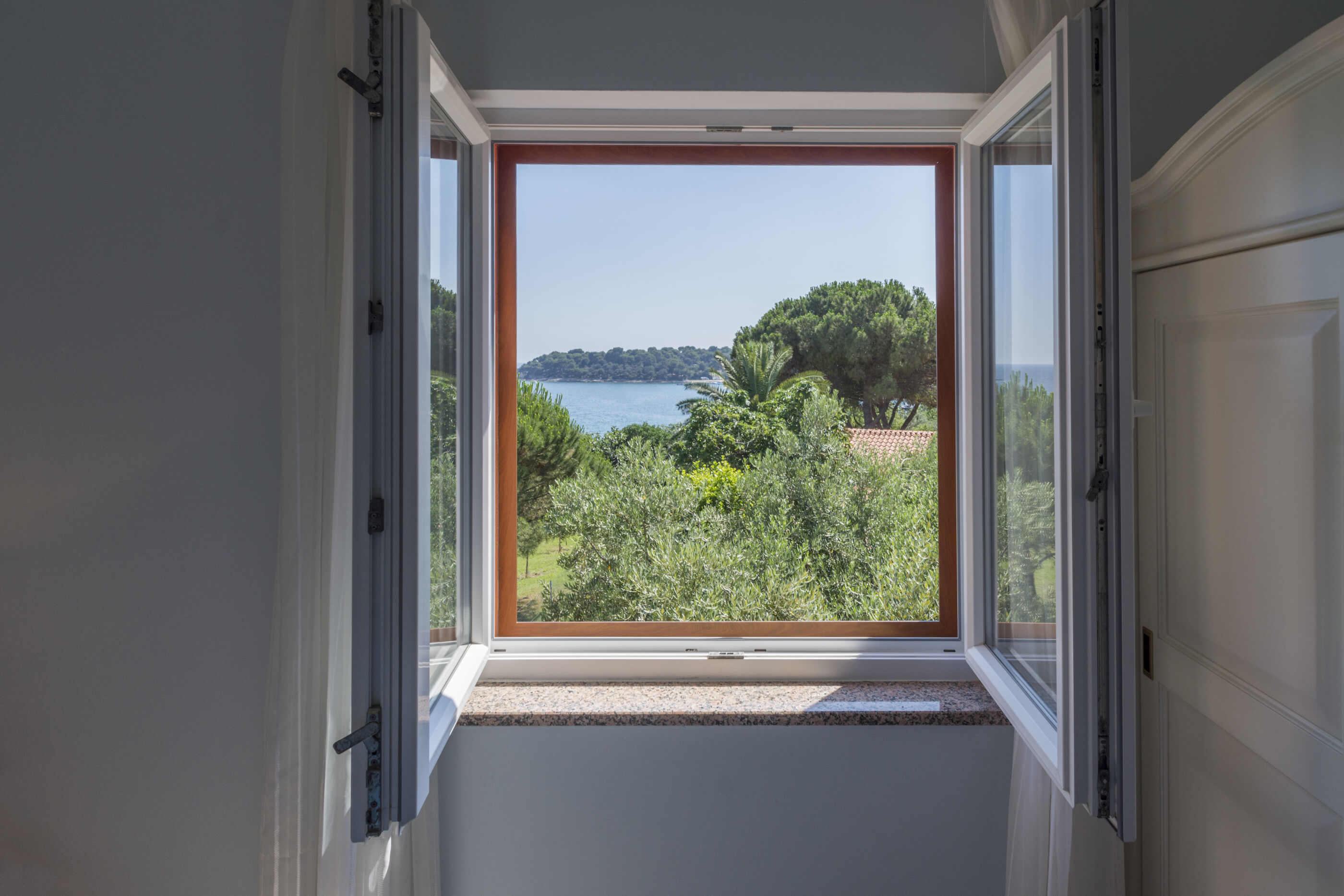 Apartments Petra near beach 70851-A2