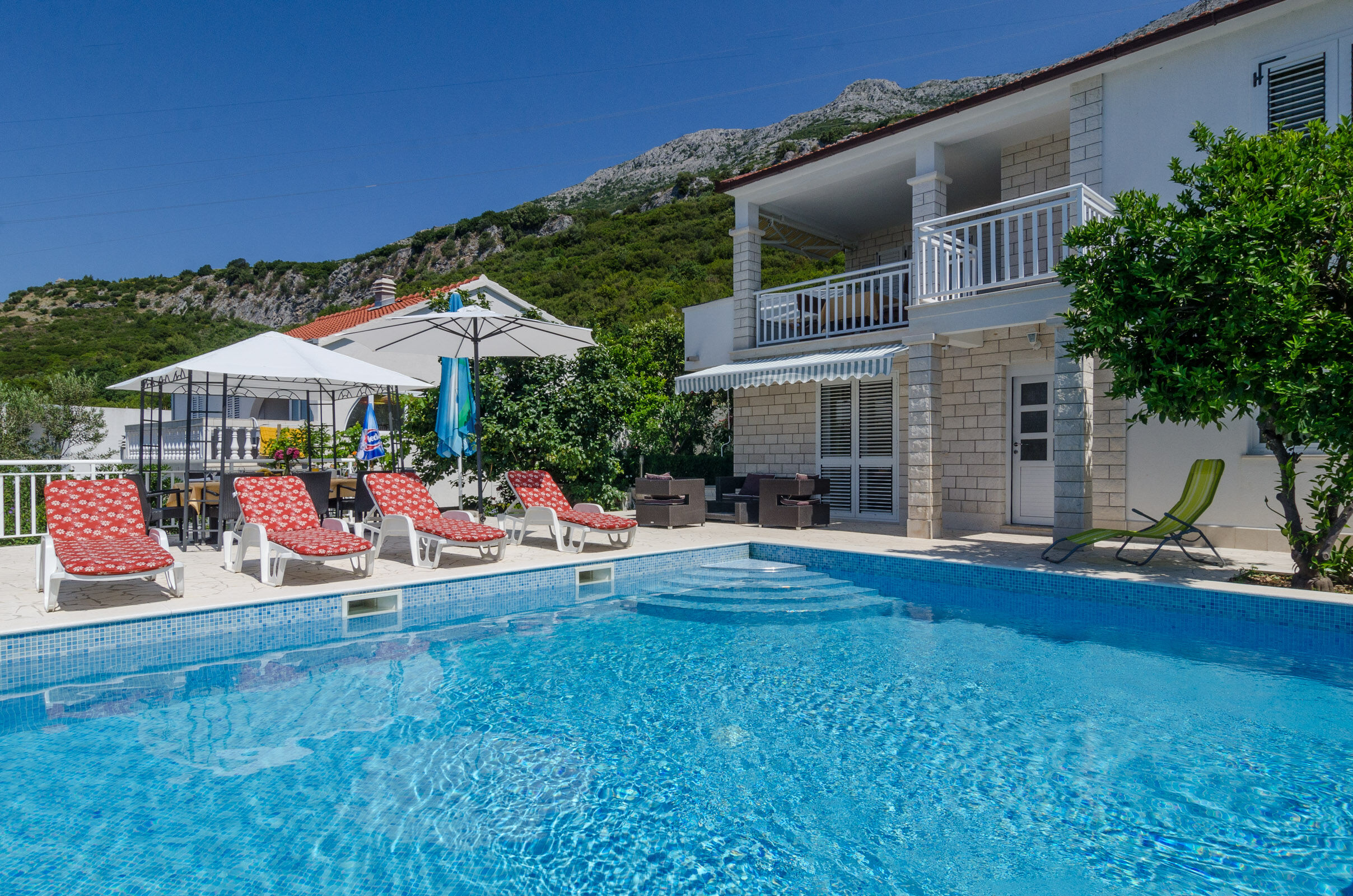Villa Perna 21521-K1