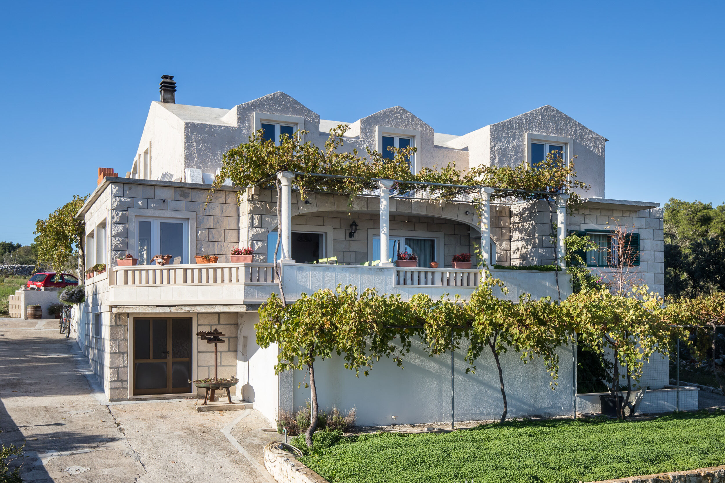 House Ivana 78943-K1