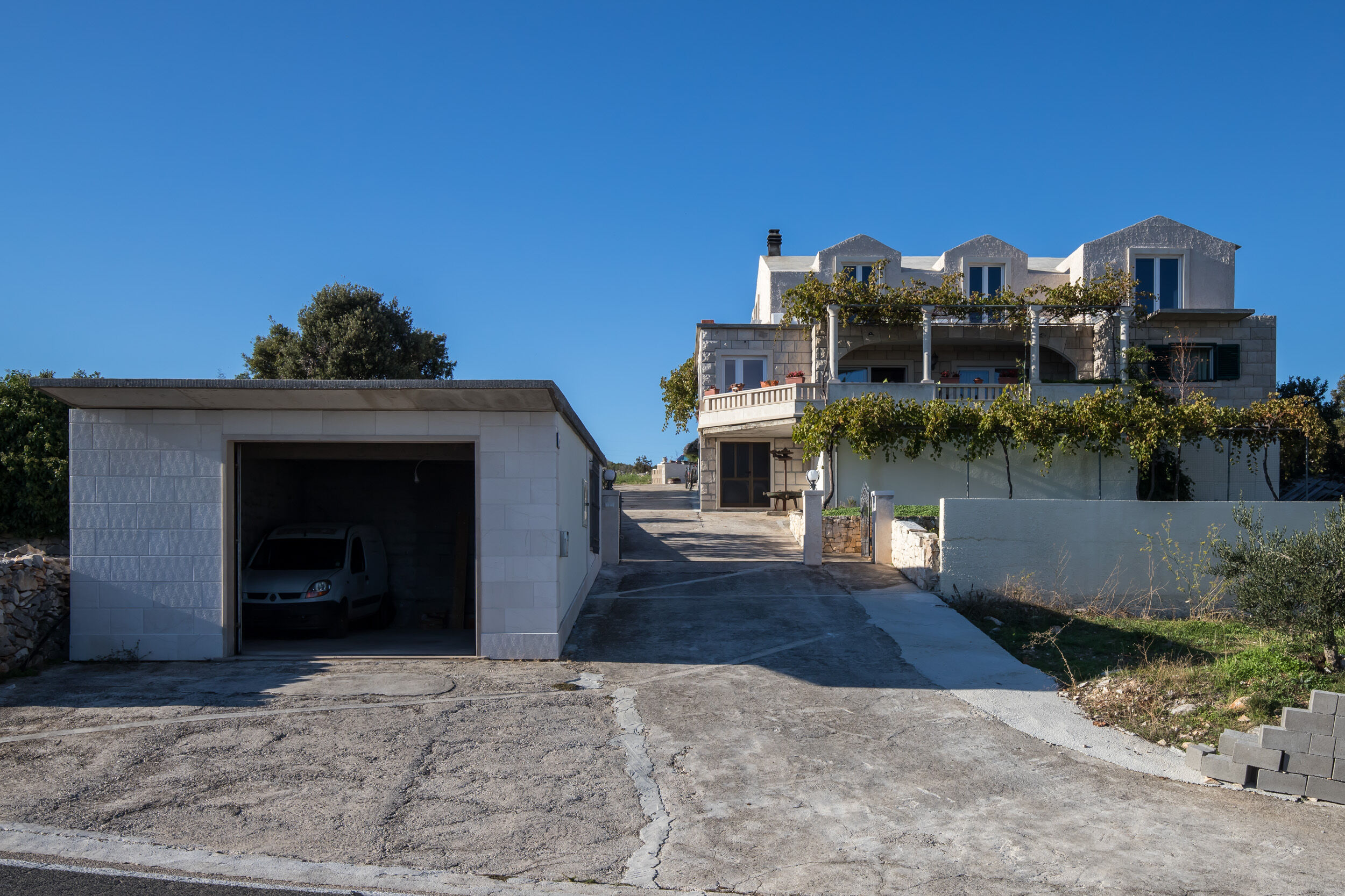 House Ivana 78943-K1