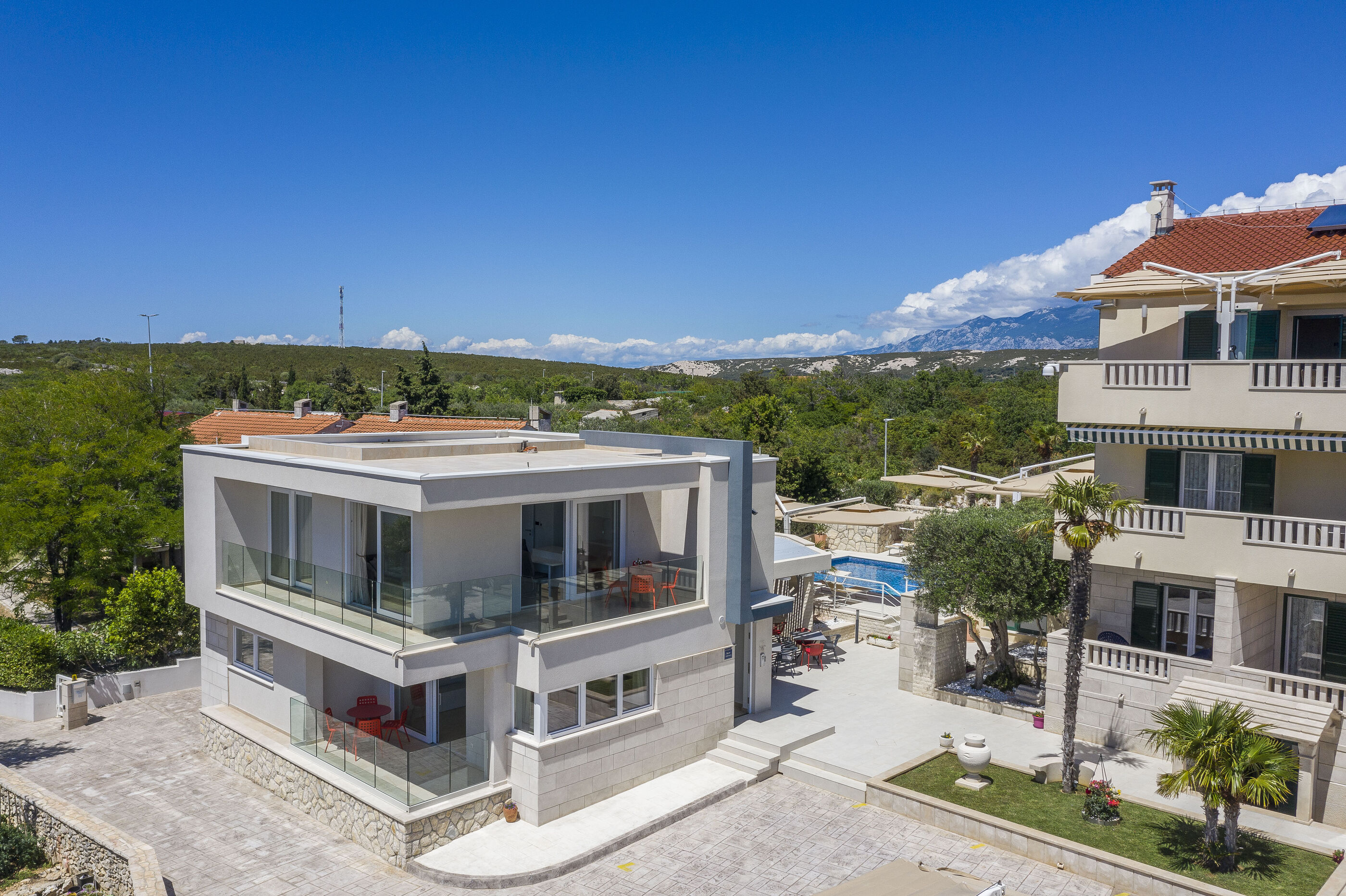 Apartments DYANA 28051-A2