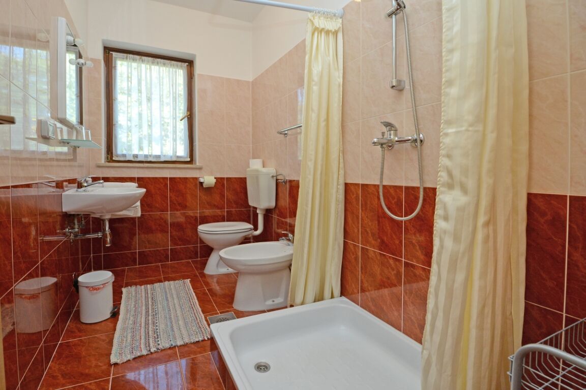 Apartments Albina Valiza 79179-A3