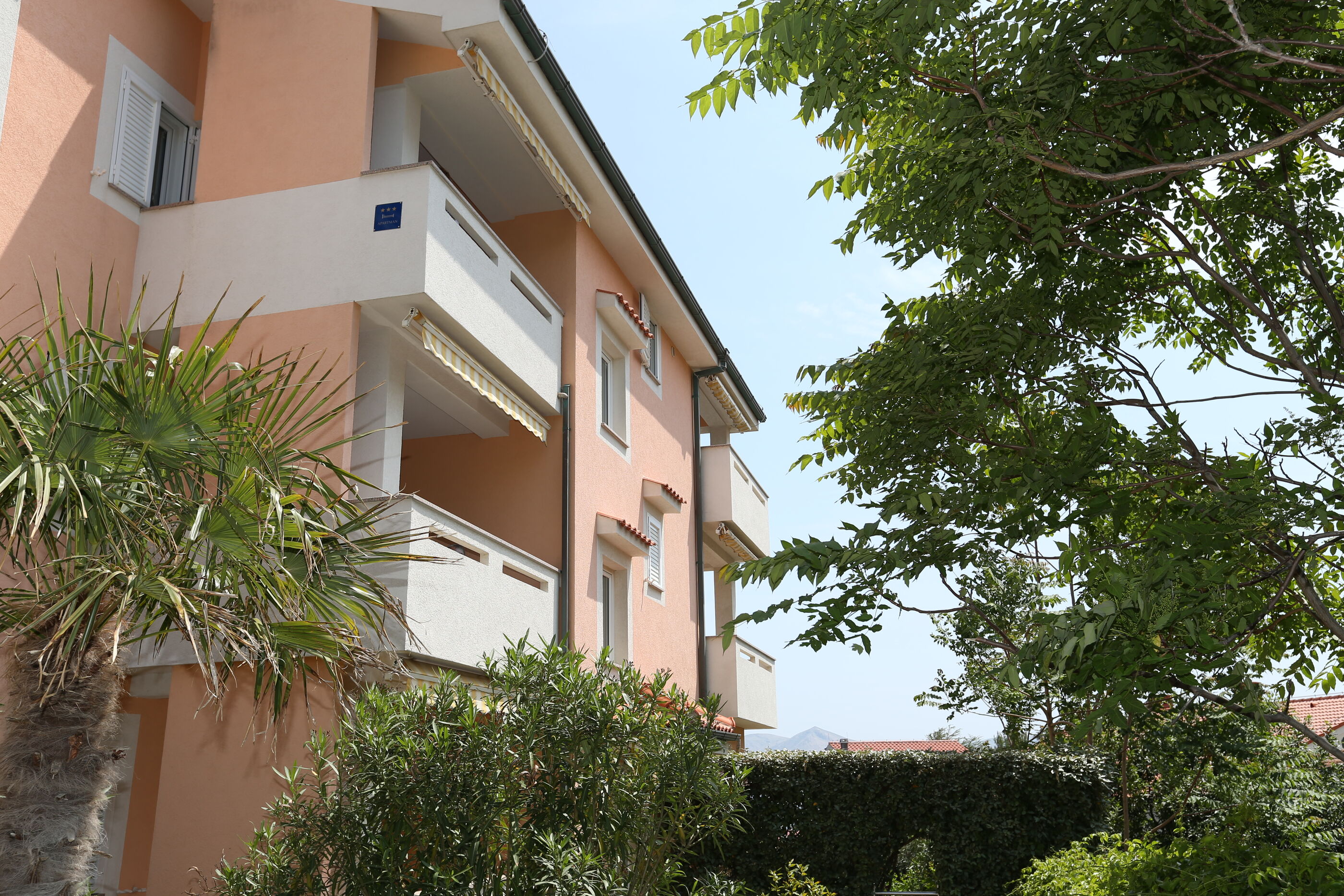 Apartments Ema i Mislav 79634-A1