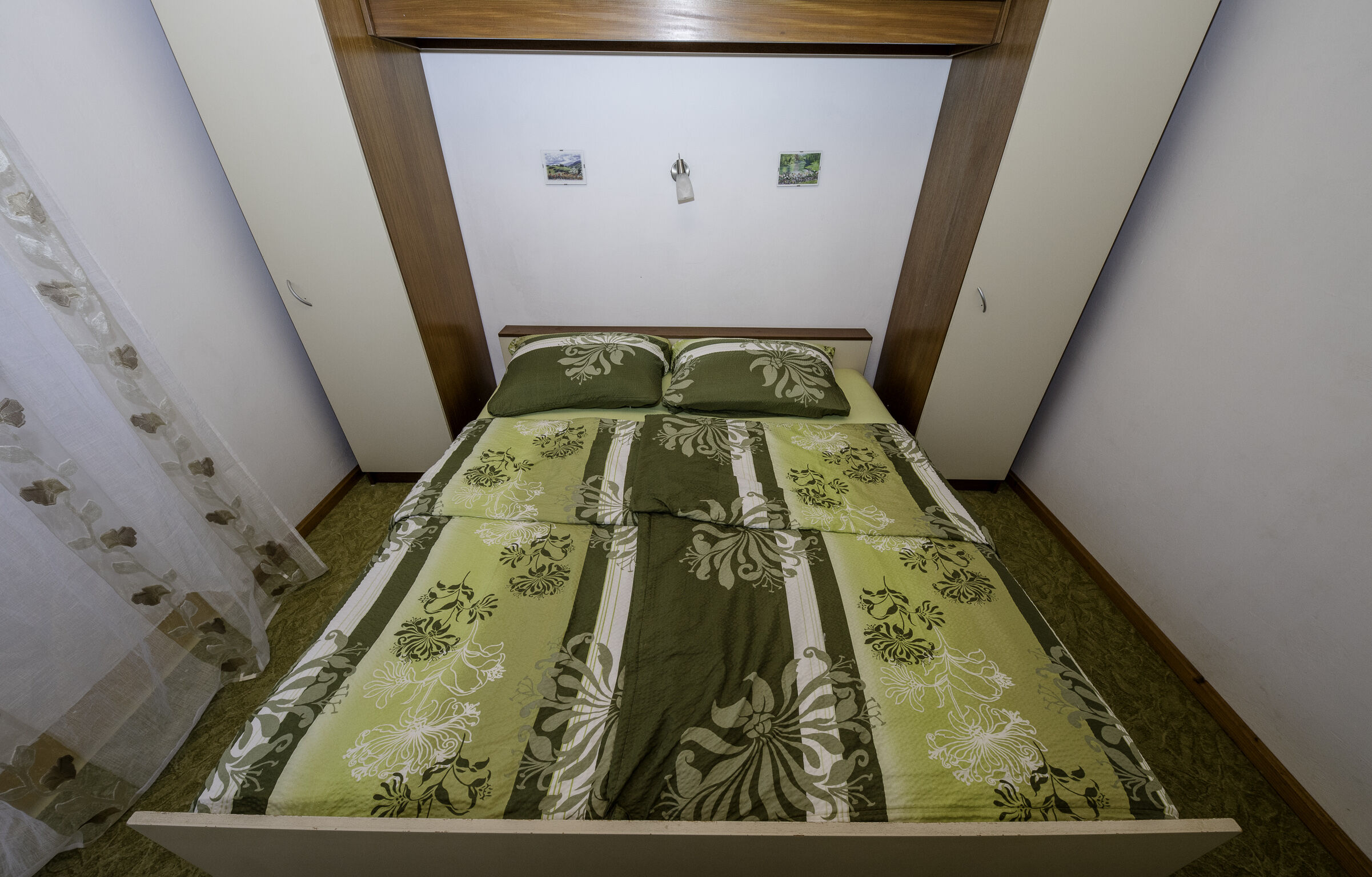 House Predrag 68901-K1