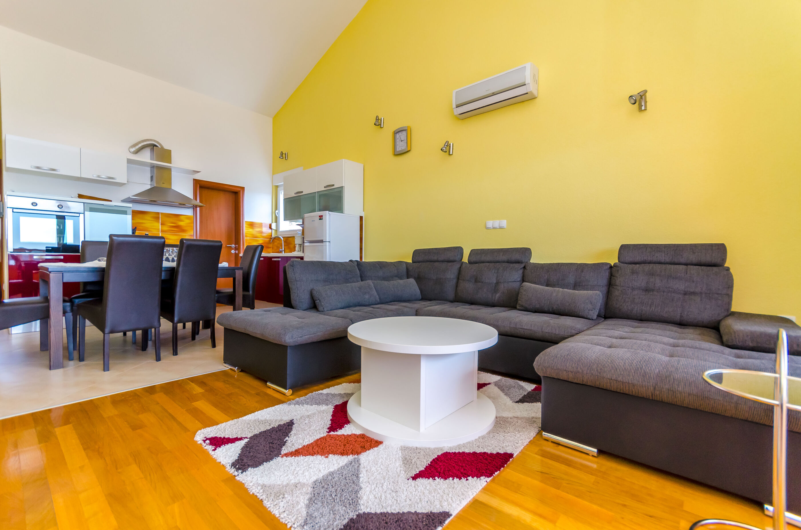 Apartments Melita 76521-A2