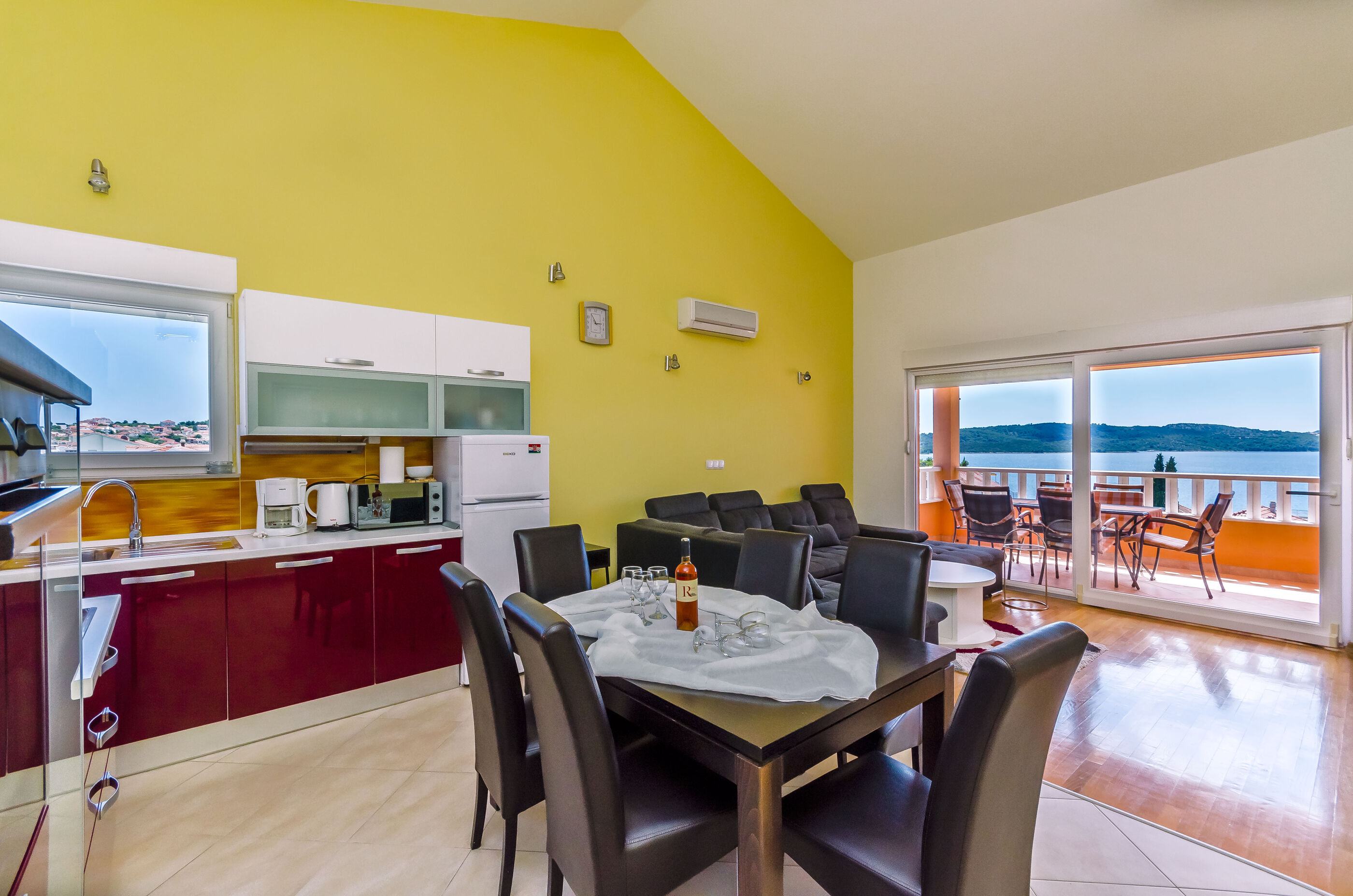 Apartments Melita 76521-A2