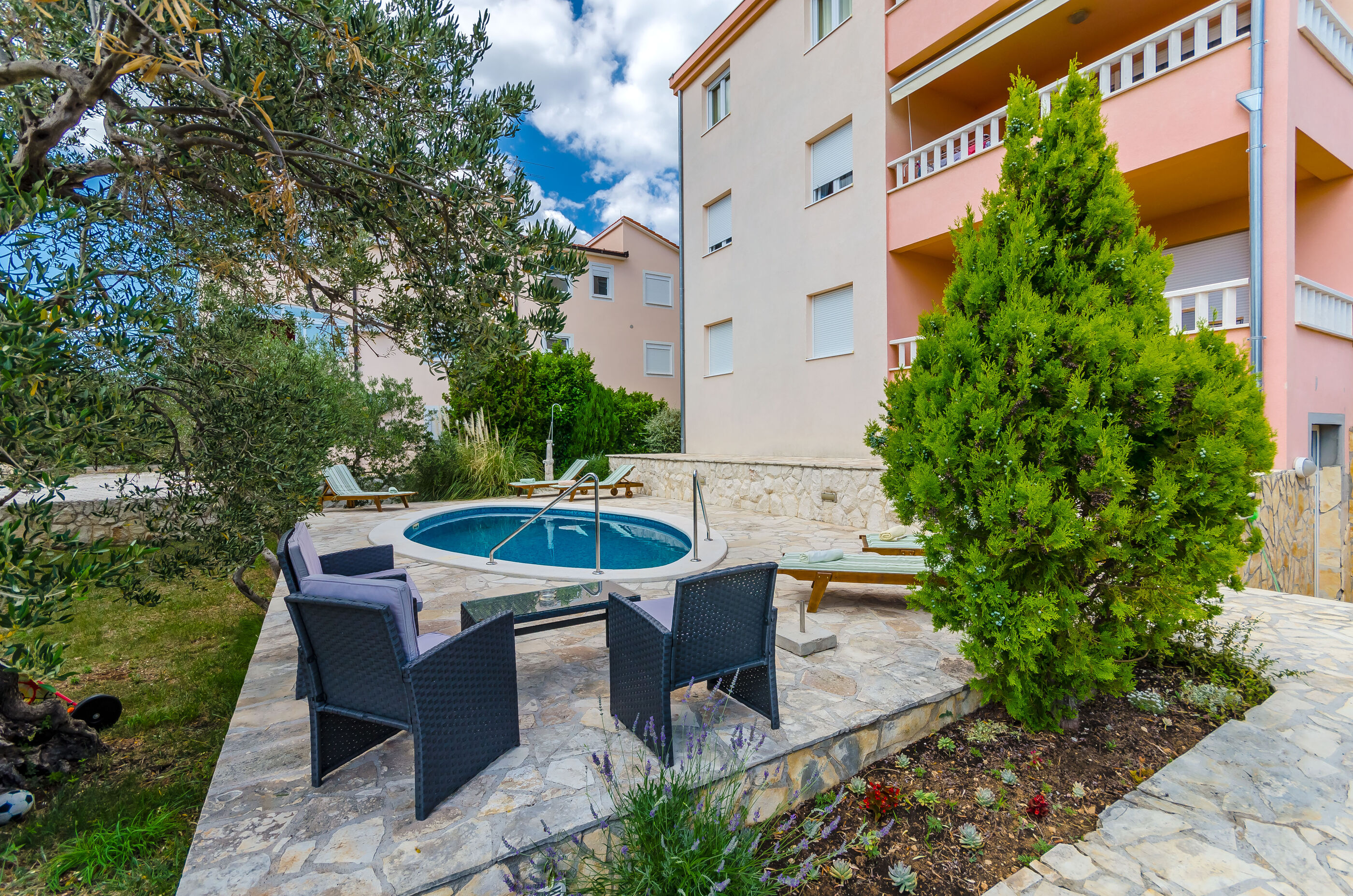 Apartments Melita 76521-A2