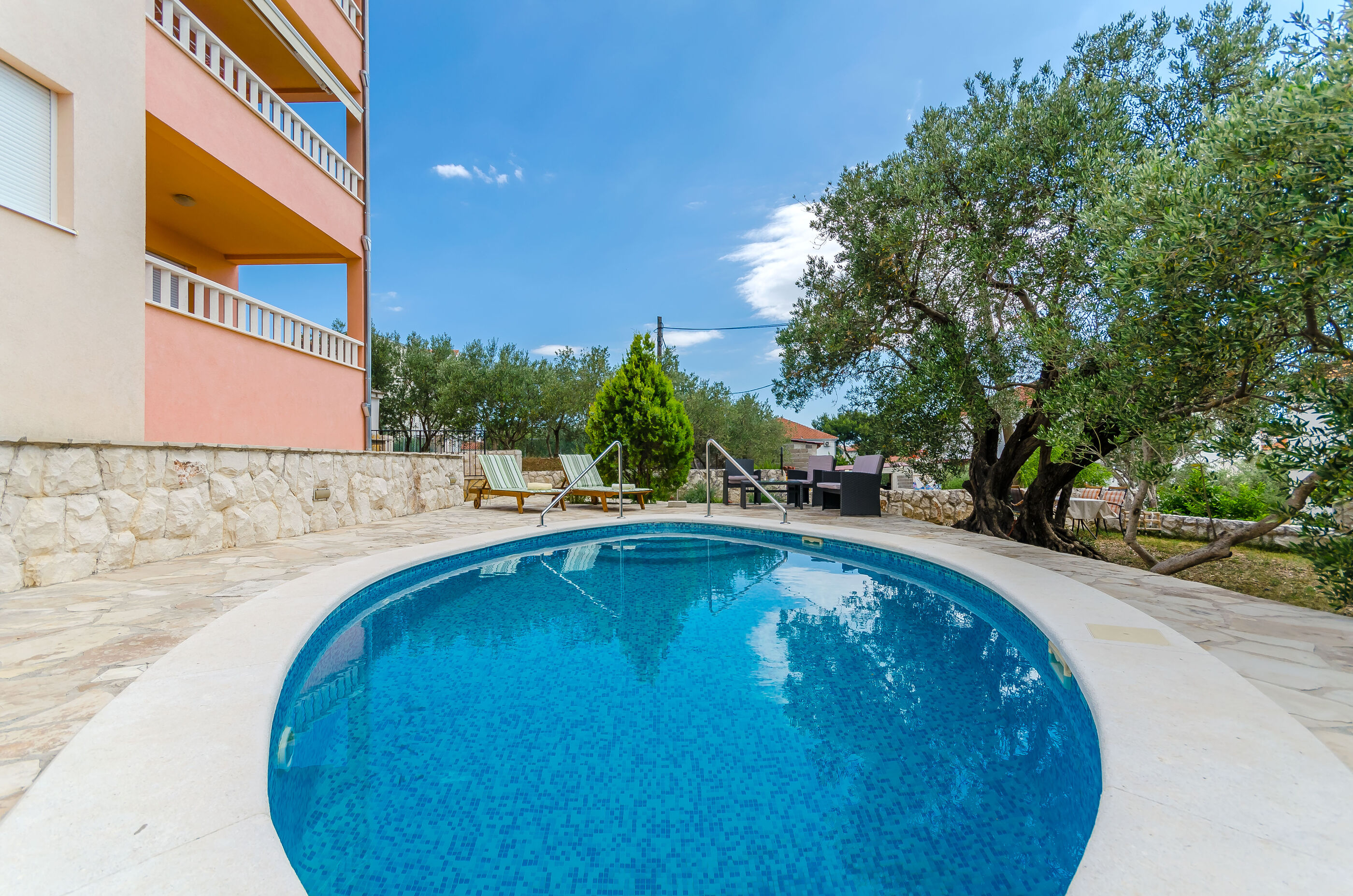 Apartments Melita 76521-A2