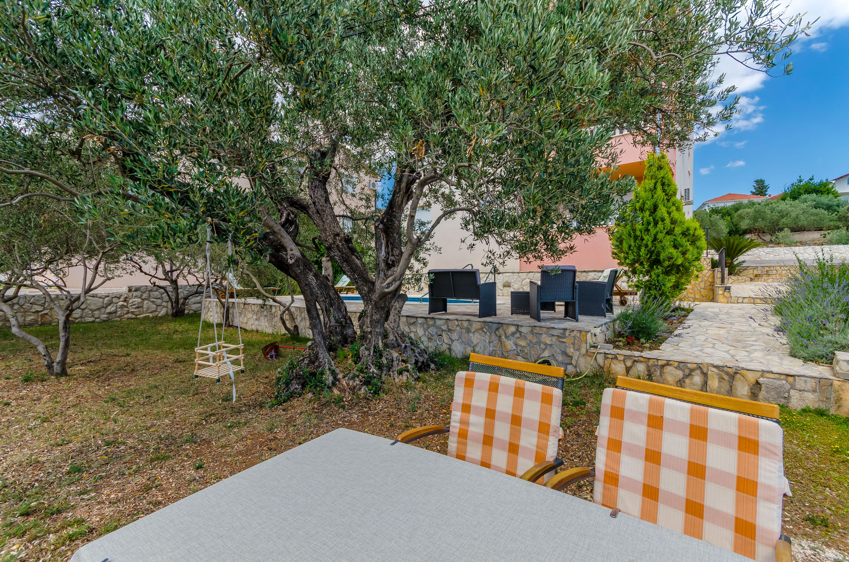 Apartments Melita 76521-A2
