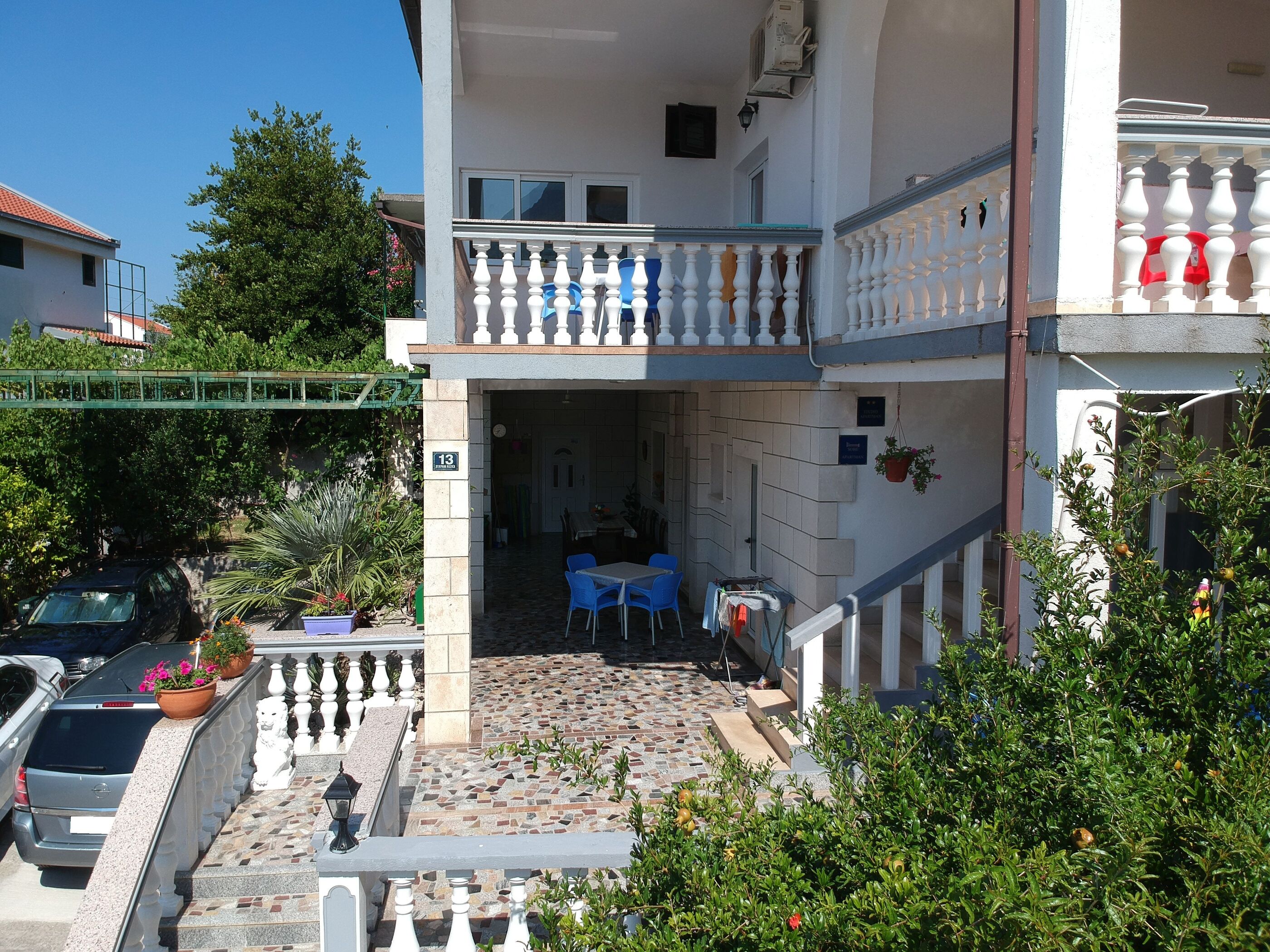Apartments Ostrog 78351-A1