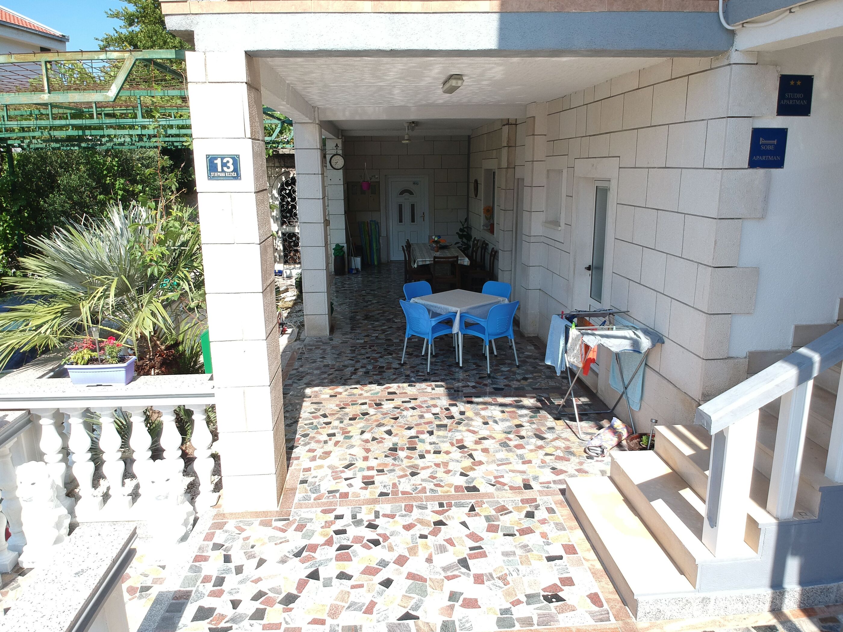 Apartments Ostrog 78351-A1