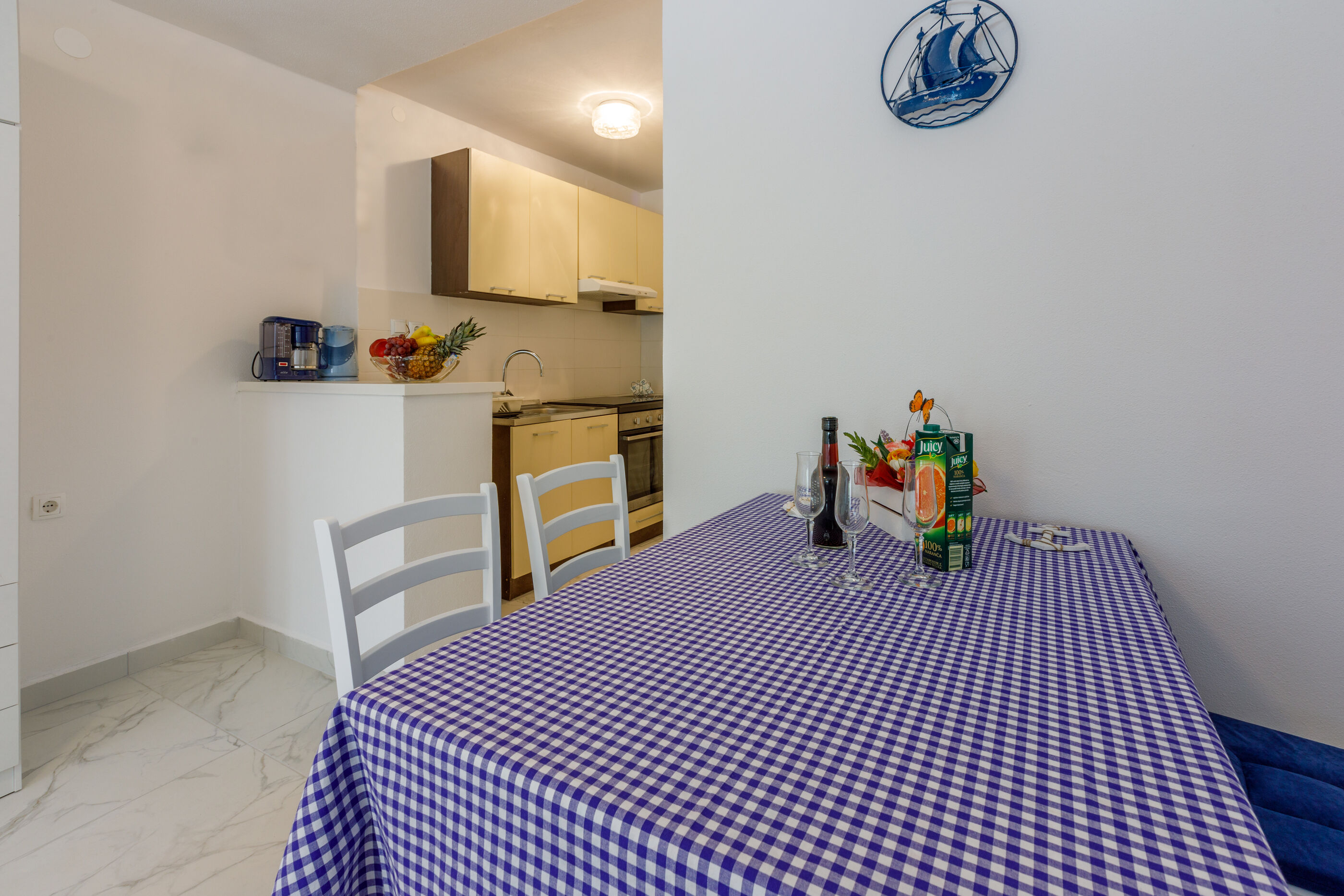 Apartments As 62520-A1