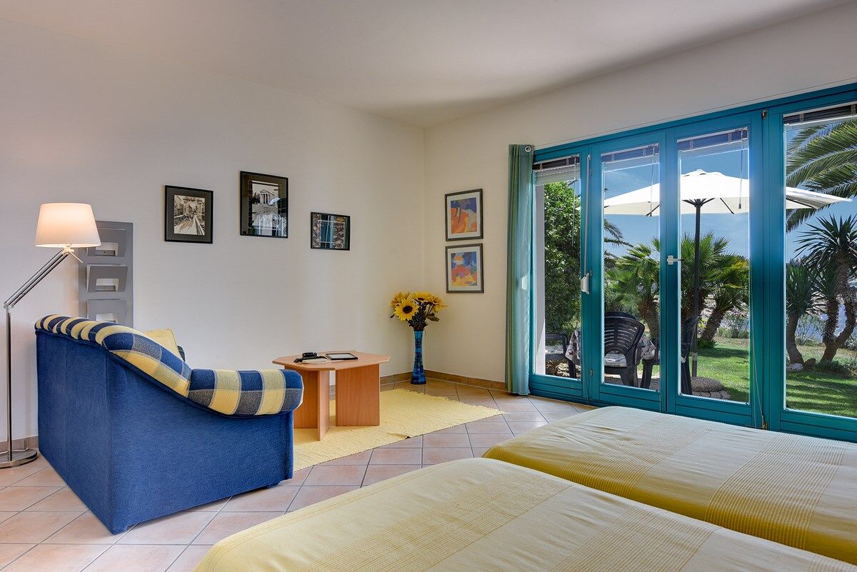 Apartments Brajdine 16811-A3