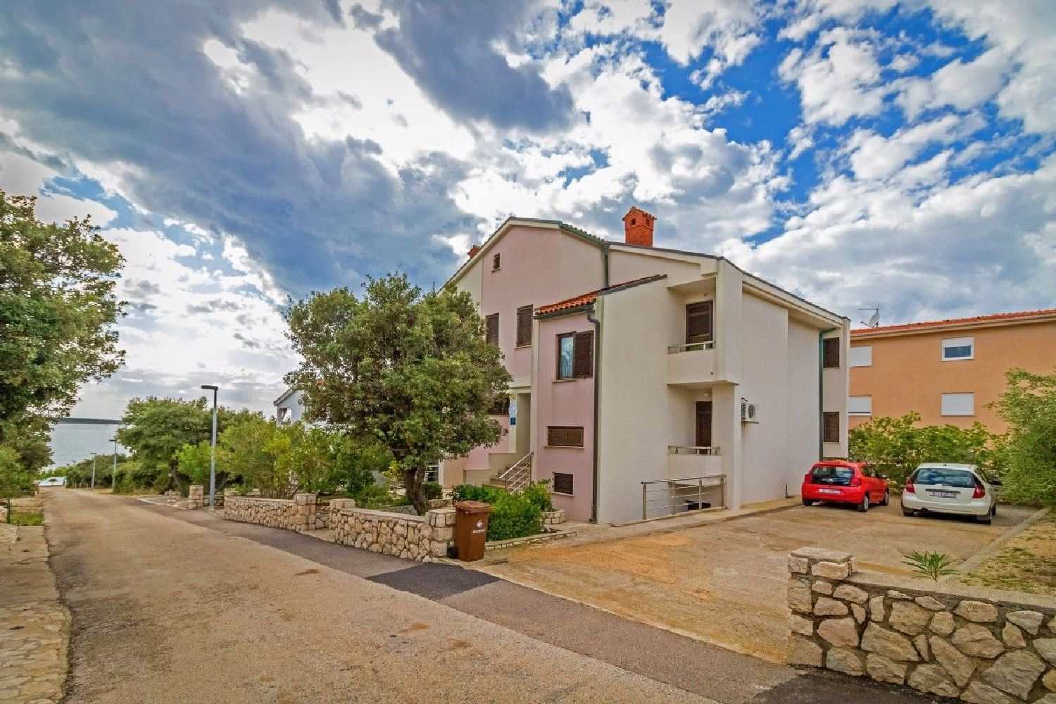 Apartments Matko 42771-A2