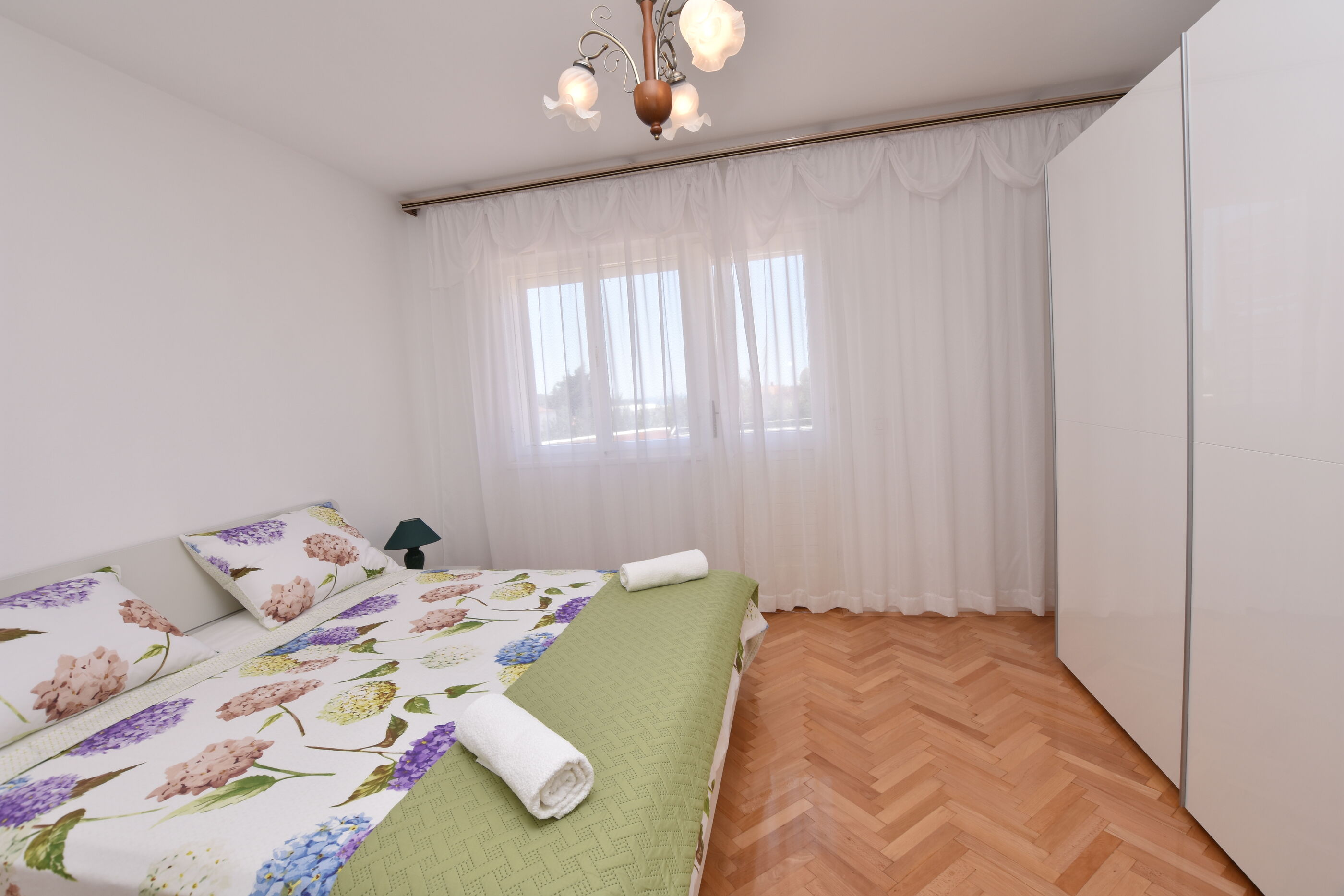 Apartments Kure 40476-A2