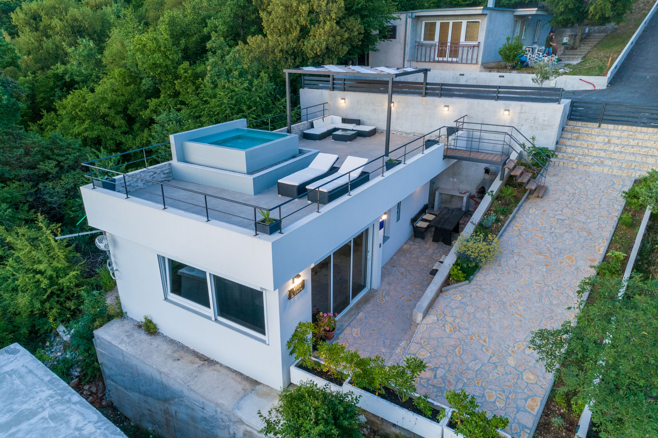 House Linda 2 62889-K1