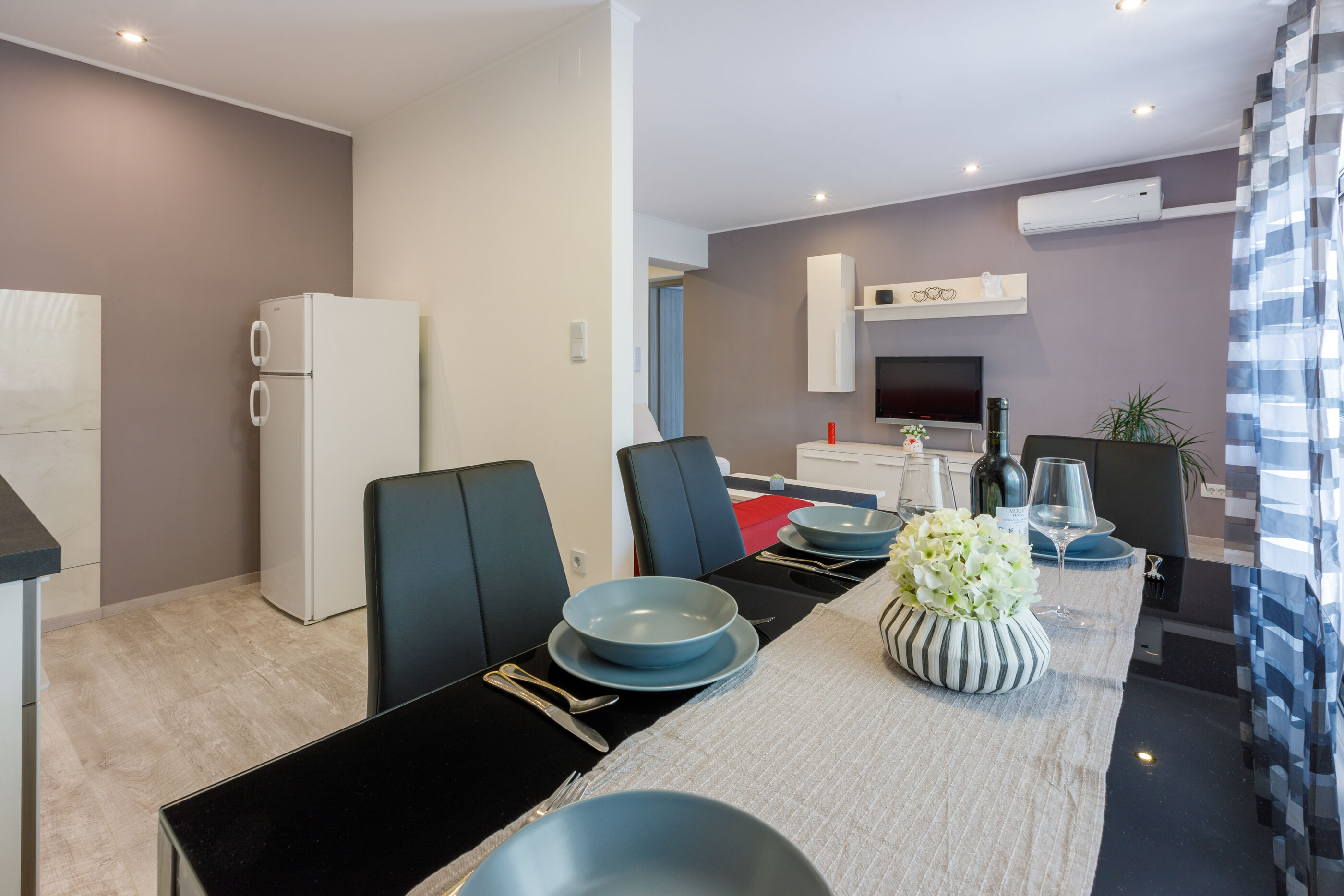 Apartments Arijana 62891-A1