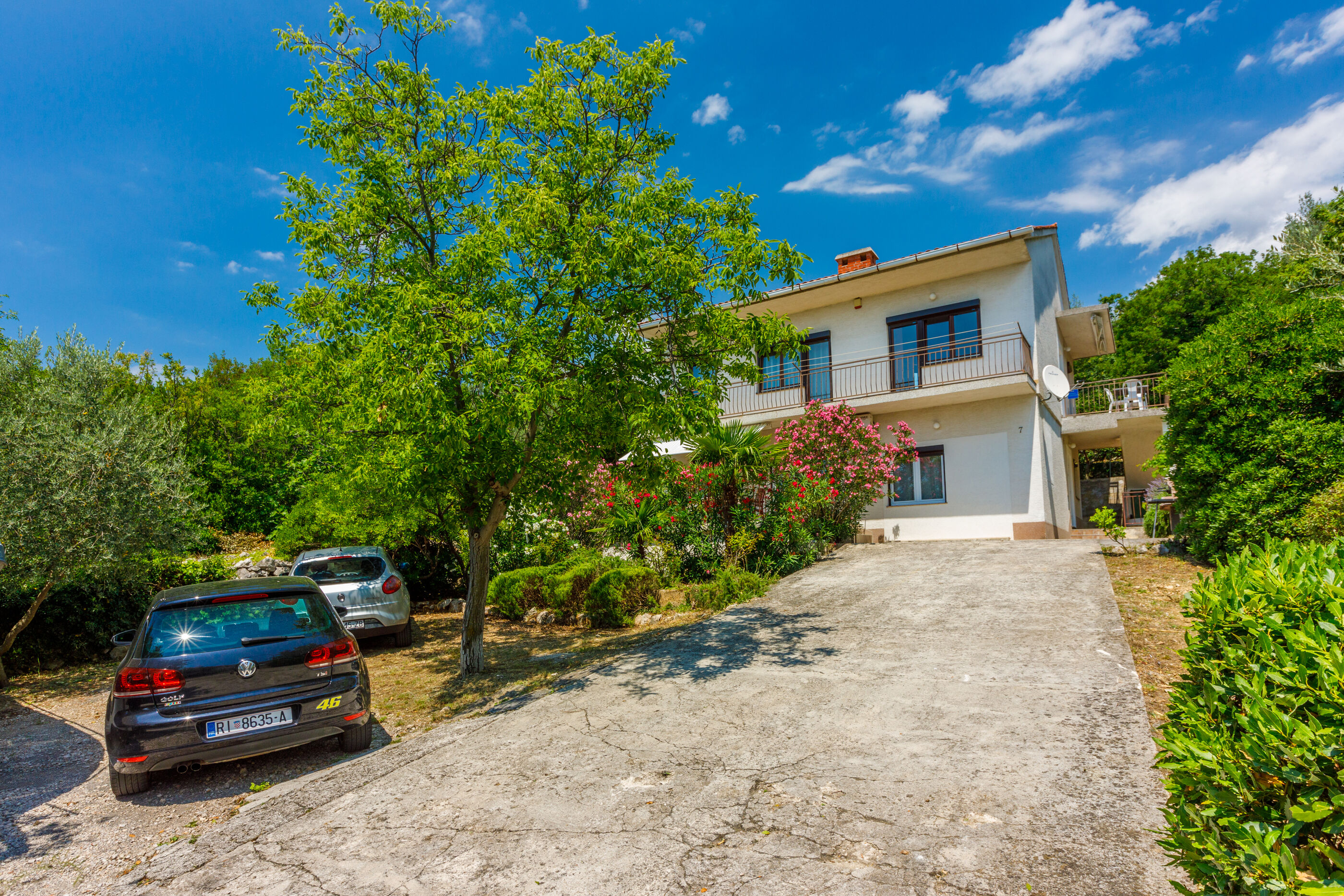 Apartments Arijana 62891-A1