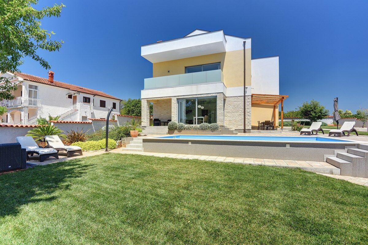 Villa White 73835-K1
