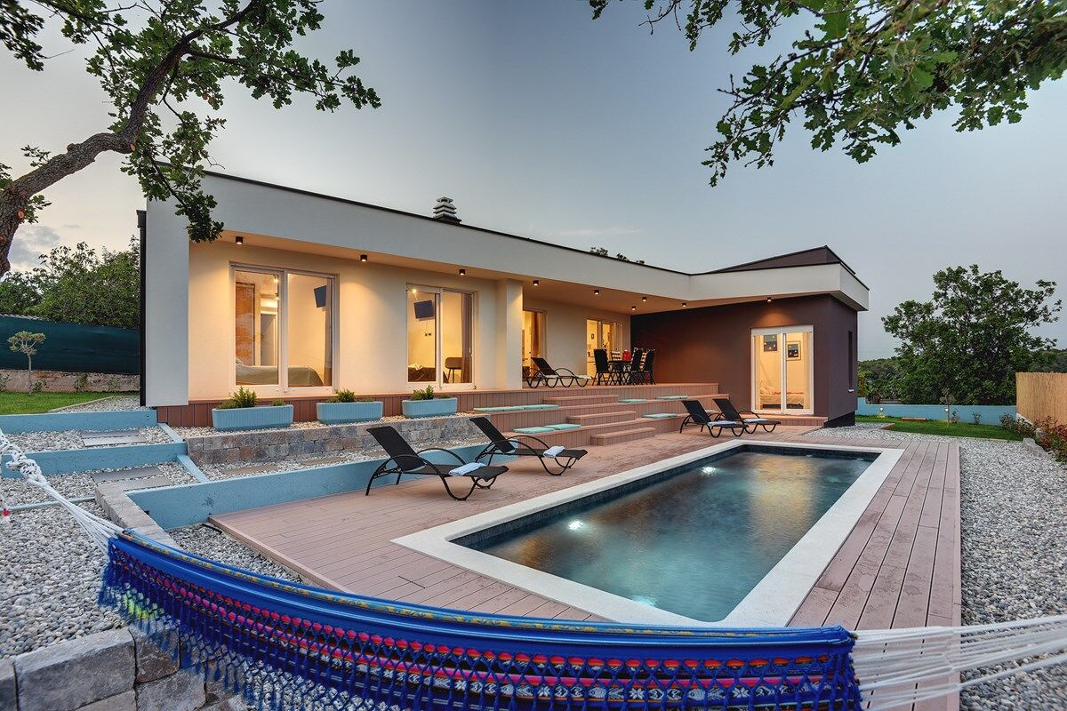 Villa Senorita 74178-K1