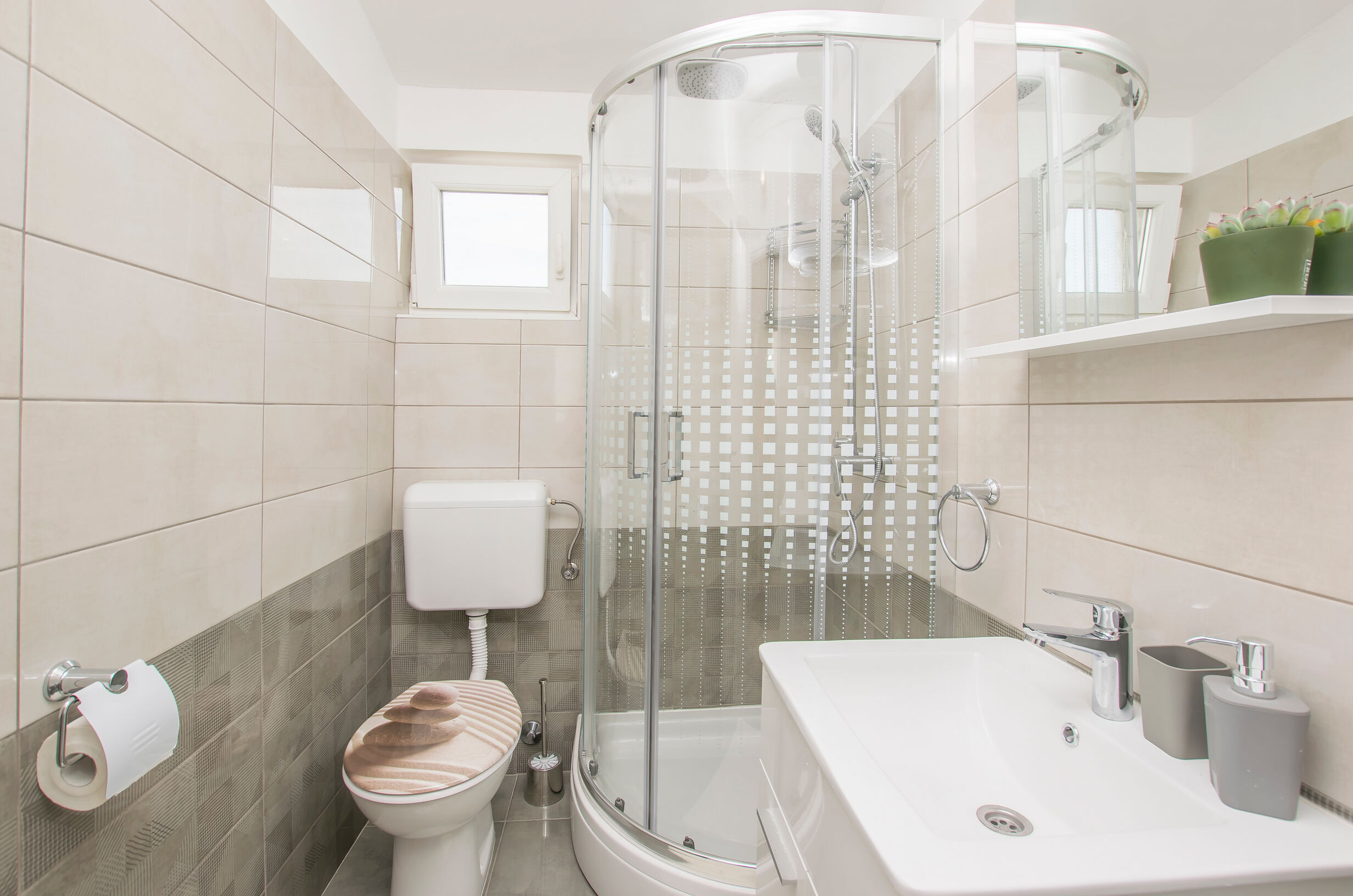 Apartments and Room Zinka 24311-A1
