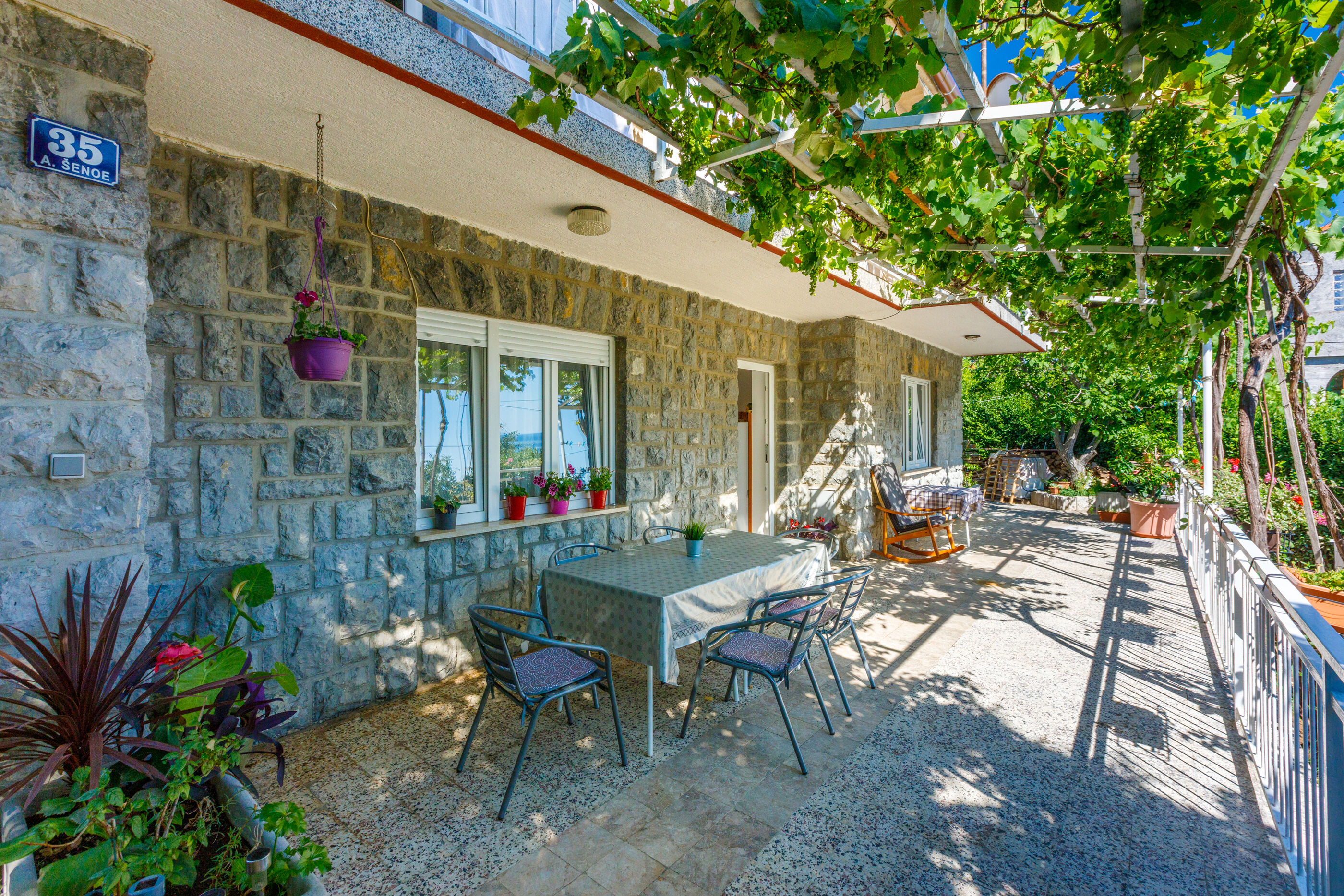Apartment LEO NONA 62586-A1