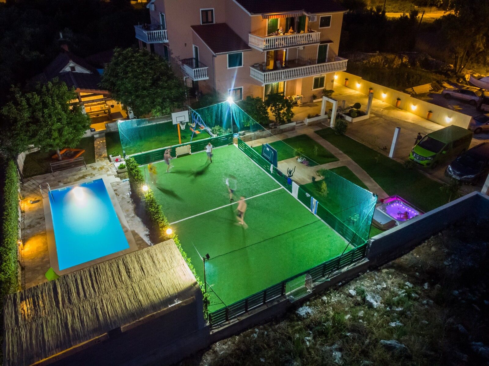 Apartments Mirko 30361-A3