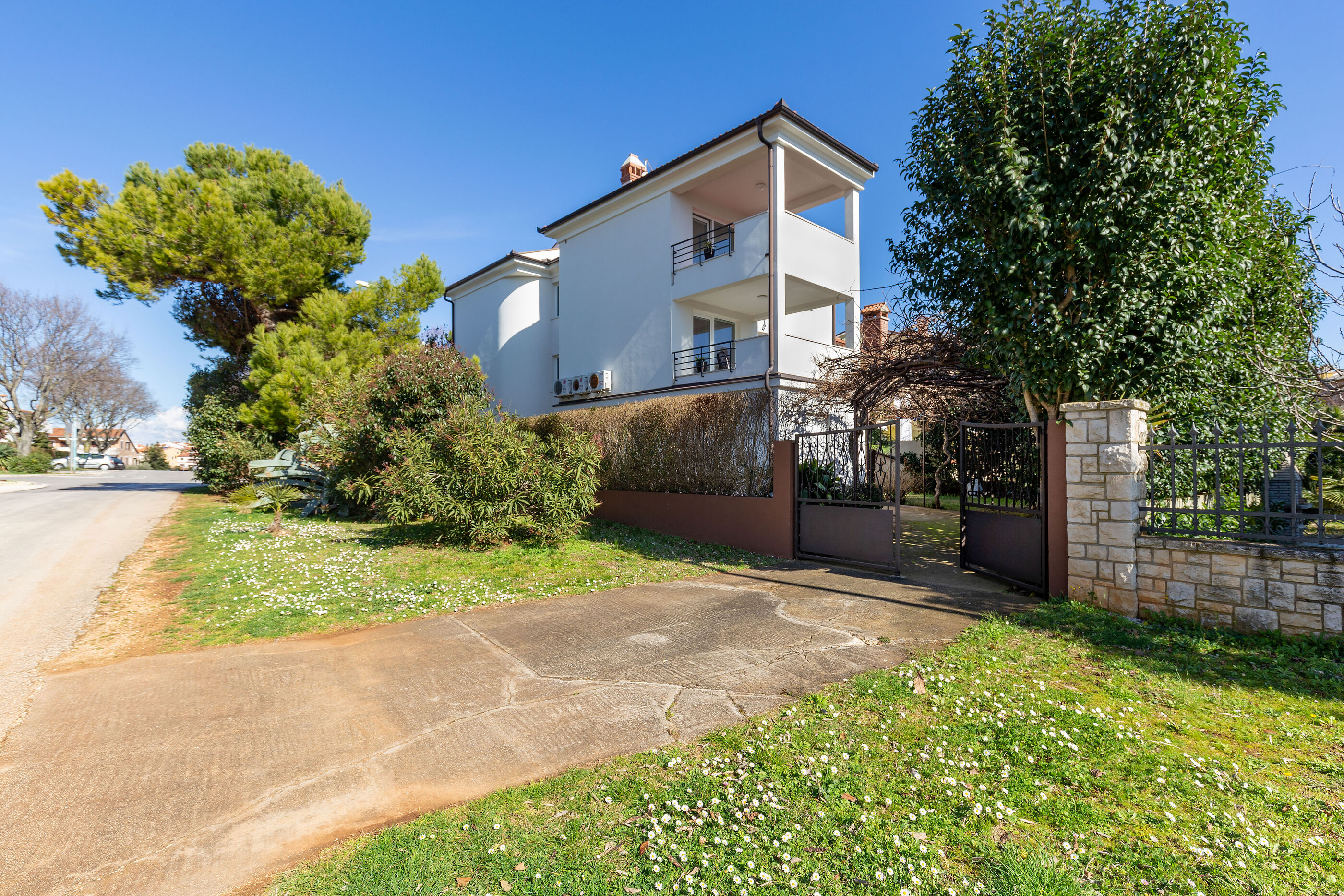 Photo of House Suzana