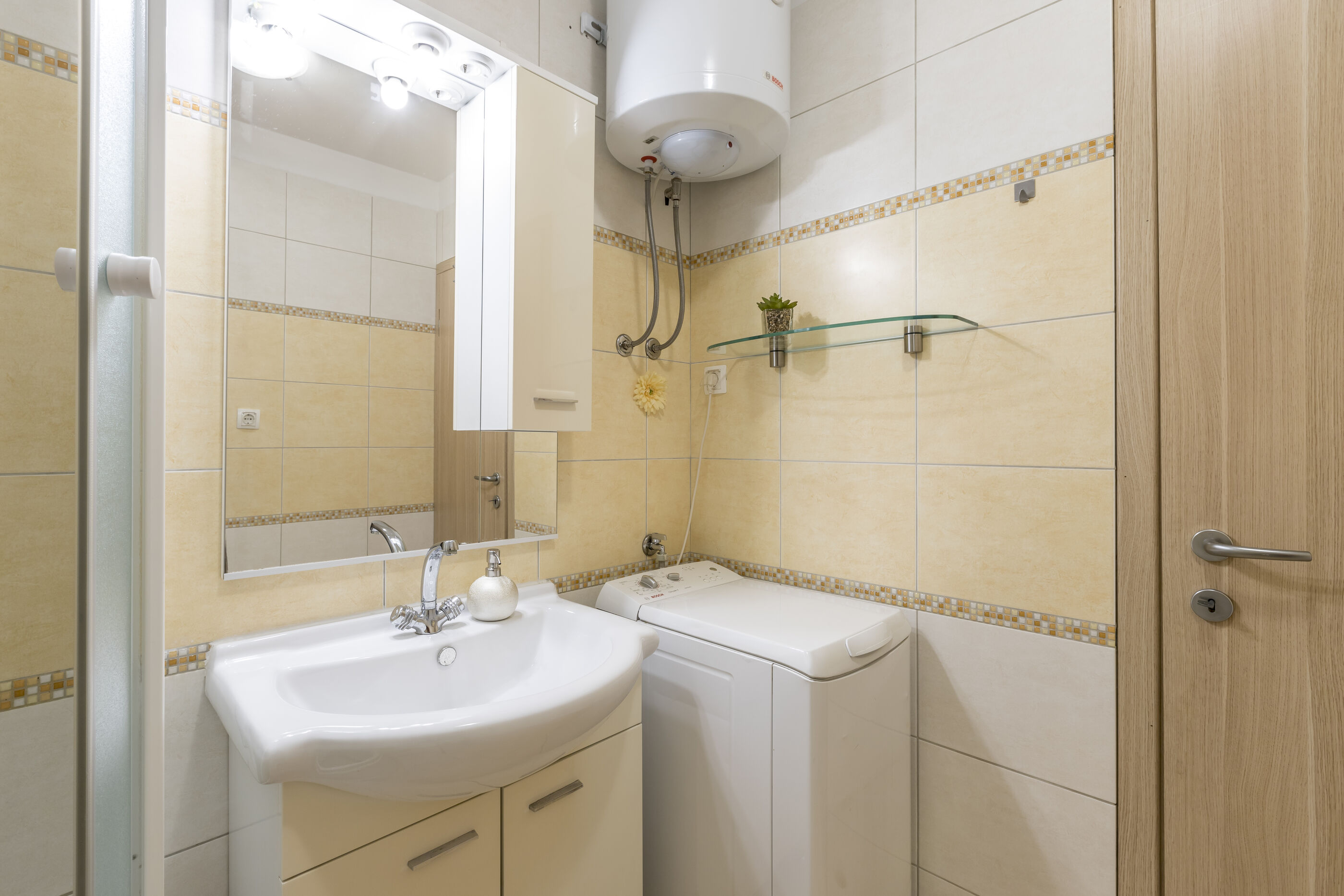 Apartment Cvita 60601-A1