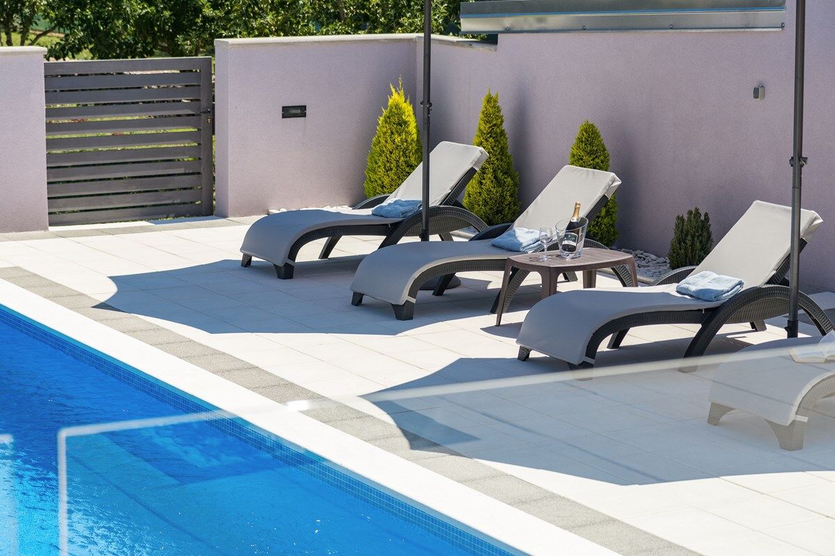 Villa Paola 73928-K1