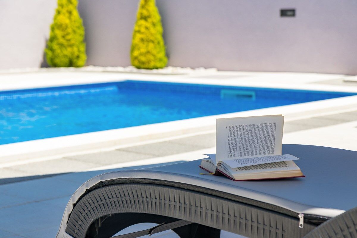 Villa Paola 73928-K1